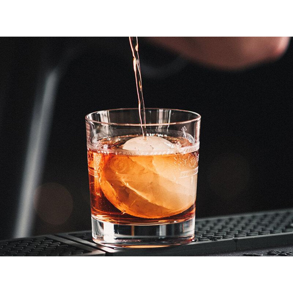 Smartbox Visite d'un château, dégustation de cognacs et atelier Cocktails pour 2 à Cognac - Coffret Cadeau Gastronomie