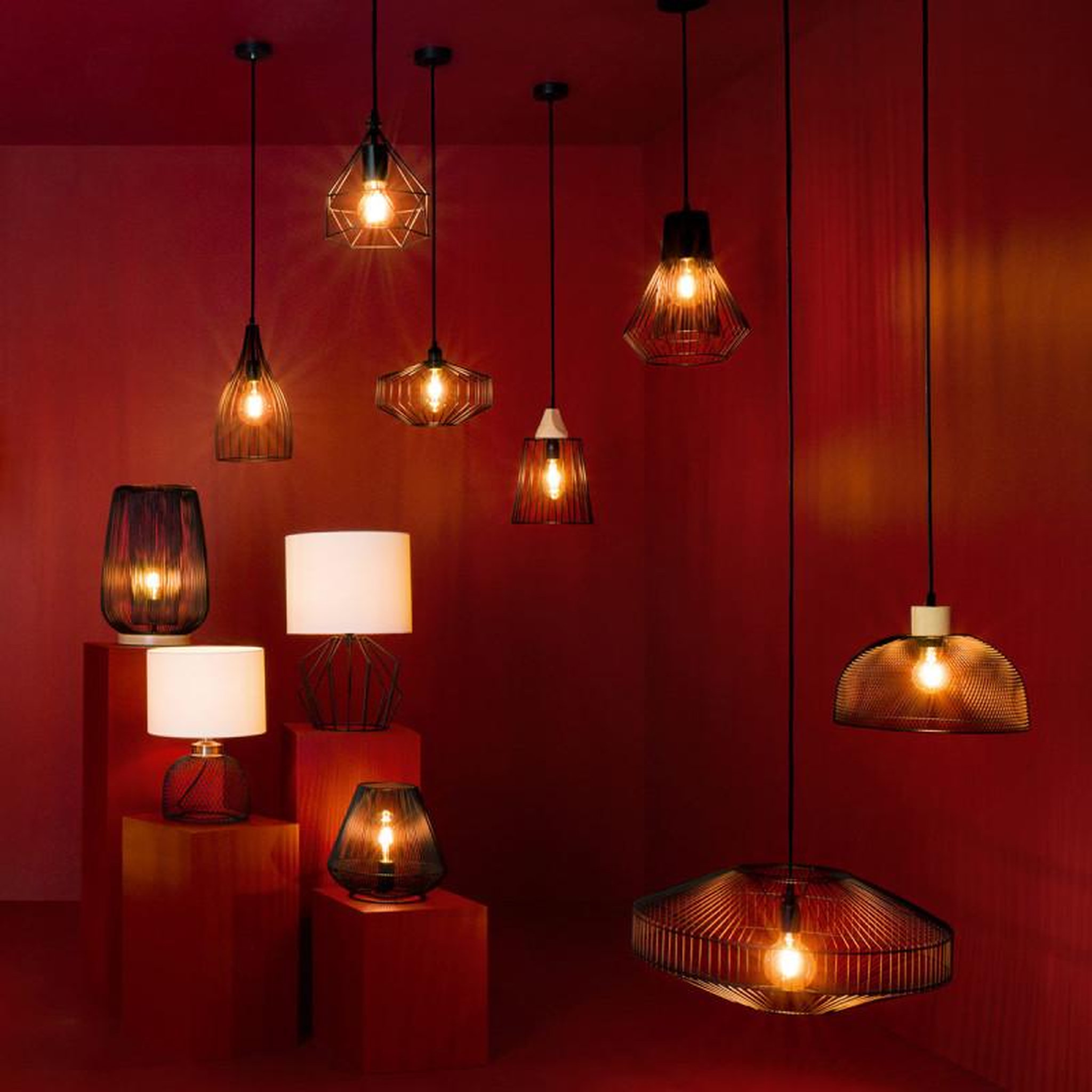 Voir la diapositive 4 : ATMOSPHERA Suspension  azur  noire en métal d30 atmosphera - noir -