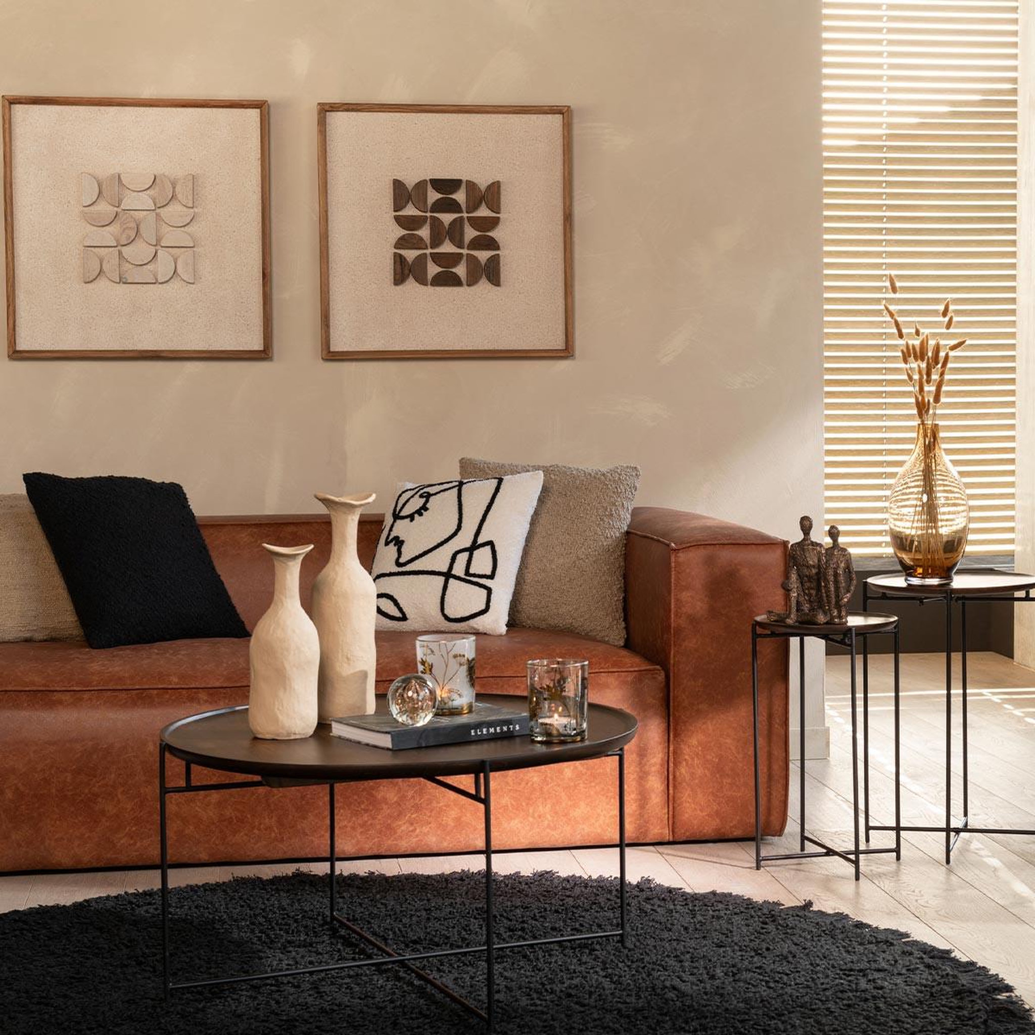 Voir la diapositive 3 : J-LINE Vase déco en métal  agra  31cm beige