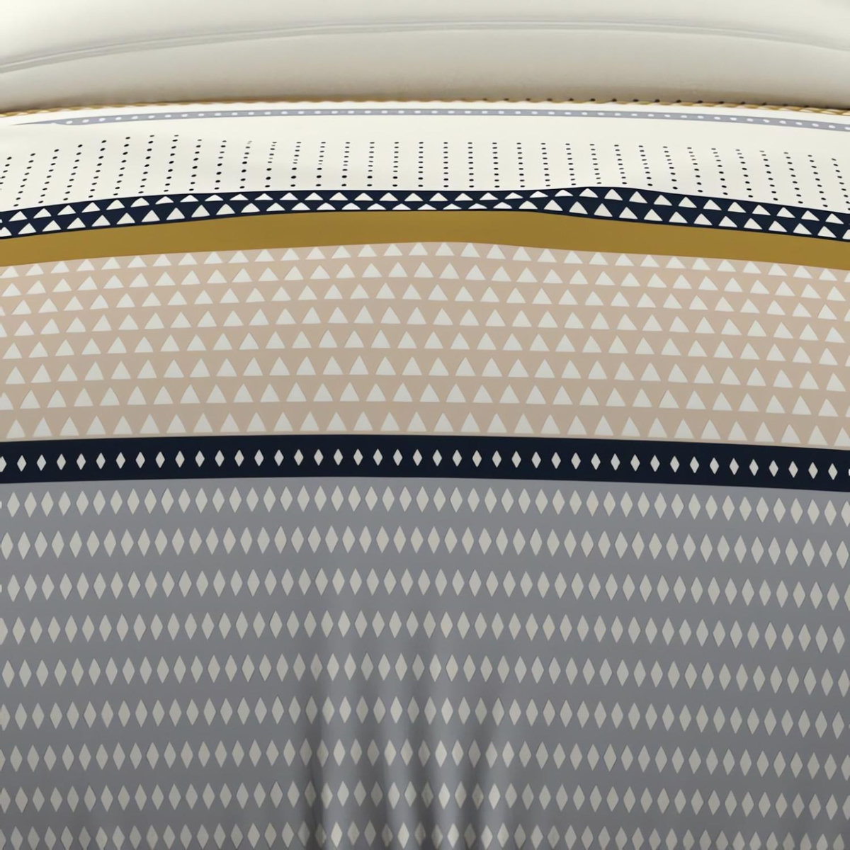 SOLEIL D'OCRE Parure housse de couette coton 57 fils THALES, par Soleil d'ocre