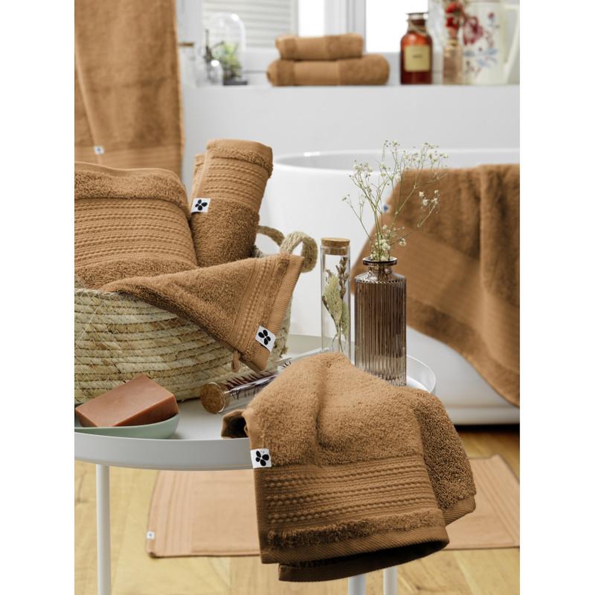 Voir la diapositive 4 : L EFFET PAPILLON Tapis de bain  Garance  50 x 70 cm / 100% Coton Bio / 600 gr/m² l'Effet Papillon -  - Tapis de bain 50 x 70 cm