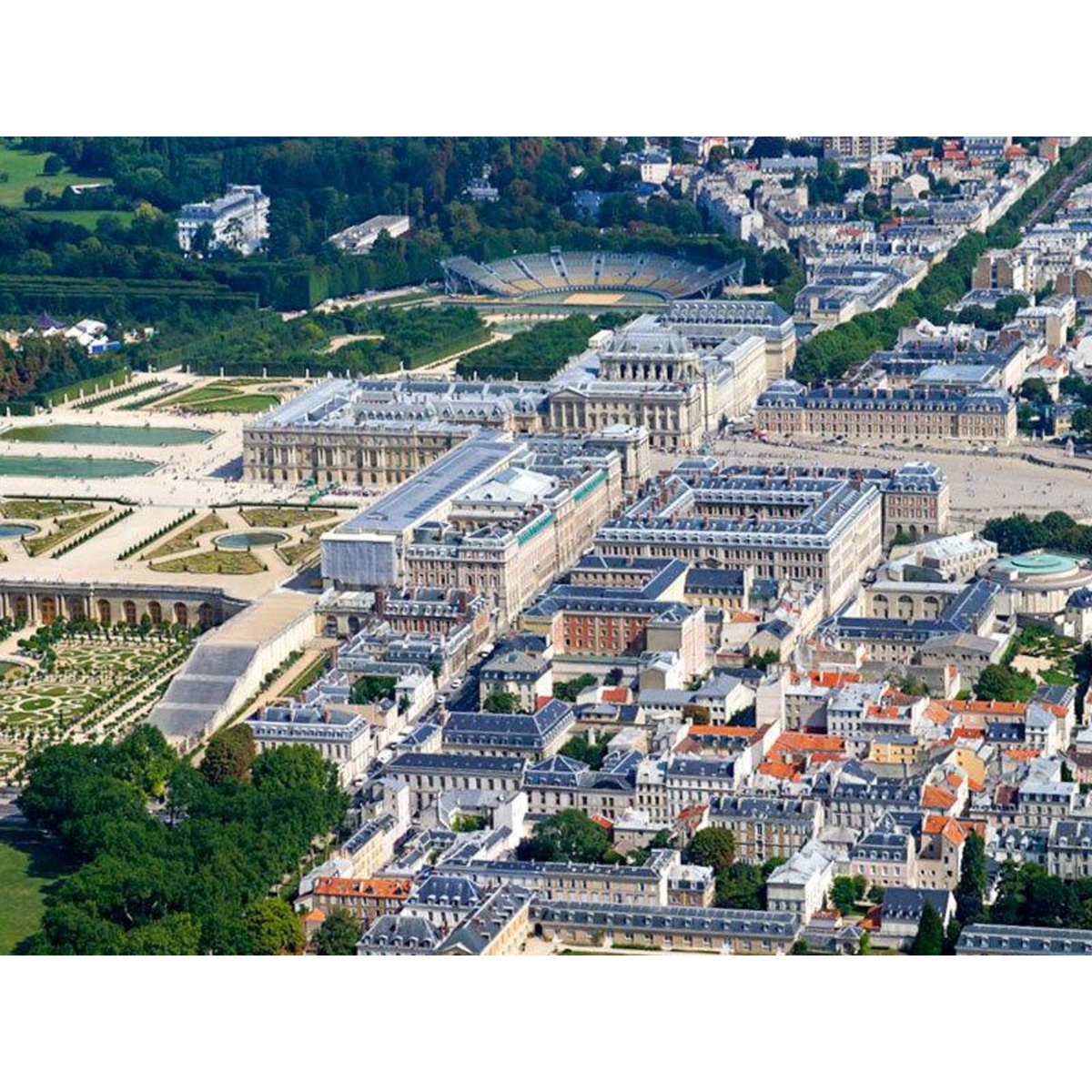 Smartbox Vol en hélicoptère de 30 min près de Paris - Coffret Cadeau Sport & Aventure