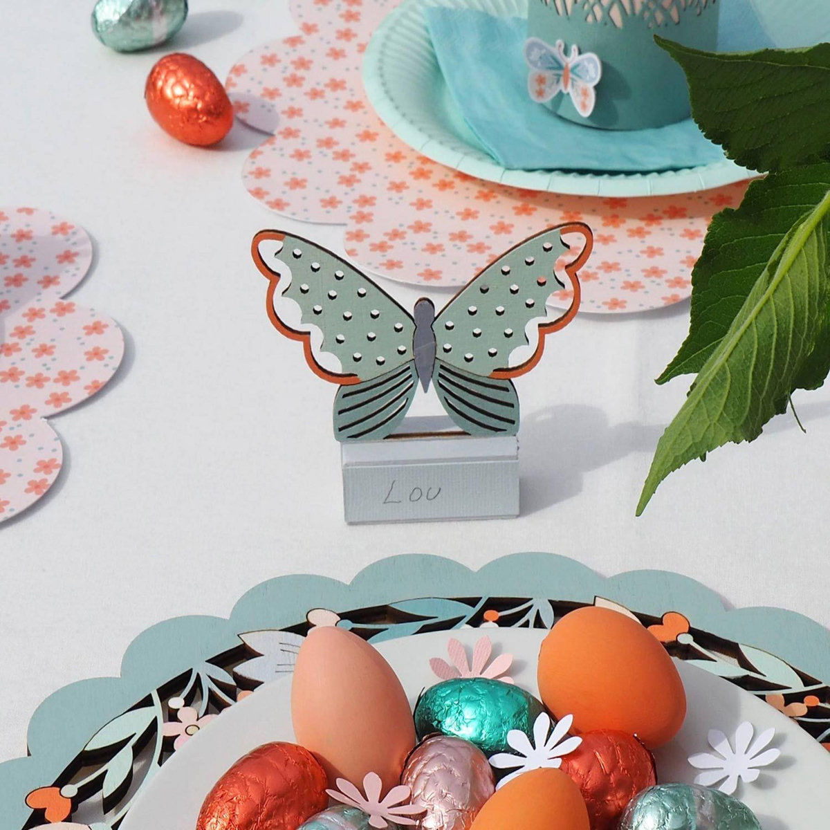 Artemio Marques place en bois papillons