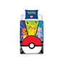 Voir la diapositive 3 : Pokemon Parure de lit - POKEMON - Pikachu et Poké-ball - Microfibre - 1 housse de couette 140 x 200 cm + 1 taie 63 x 63 cm