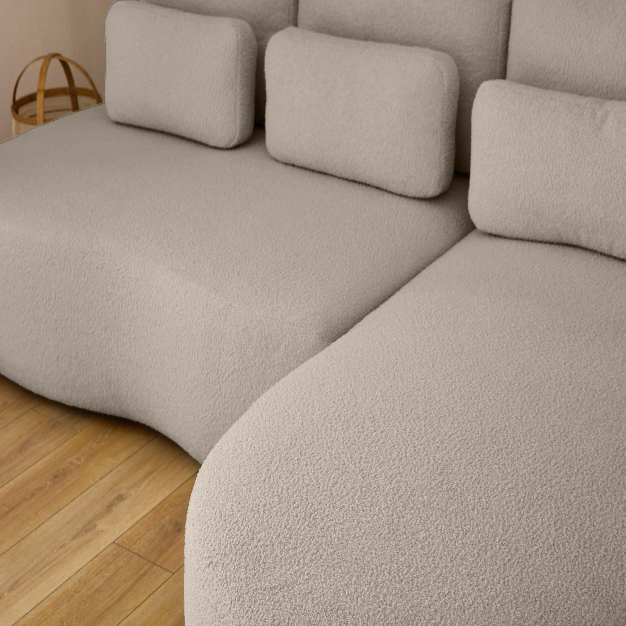 Voir la diapositive 4 : LISA DESIGN Mahina - canapé d'angle droit - 4 places - convertible avec coffre - en tissu bouclette