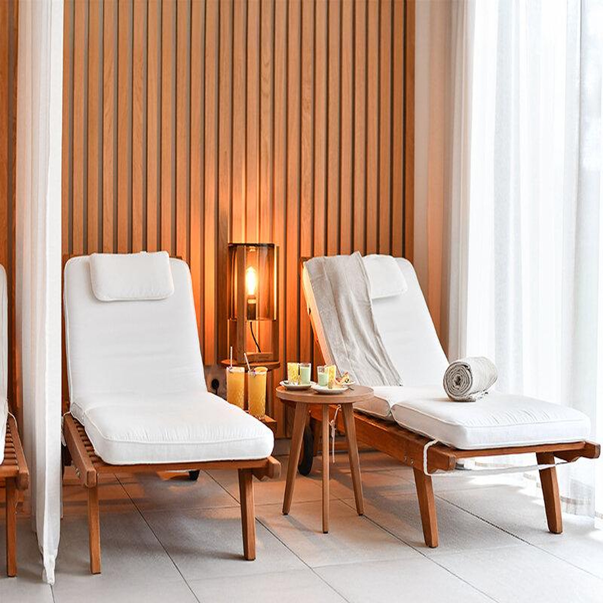 Voir la diapositive 4 : Smartbox Séjour romantique en hôtel 4* : 2 jours avec accès au spa près de paris - coffret cadeau séjour
