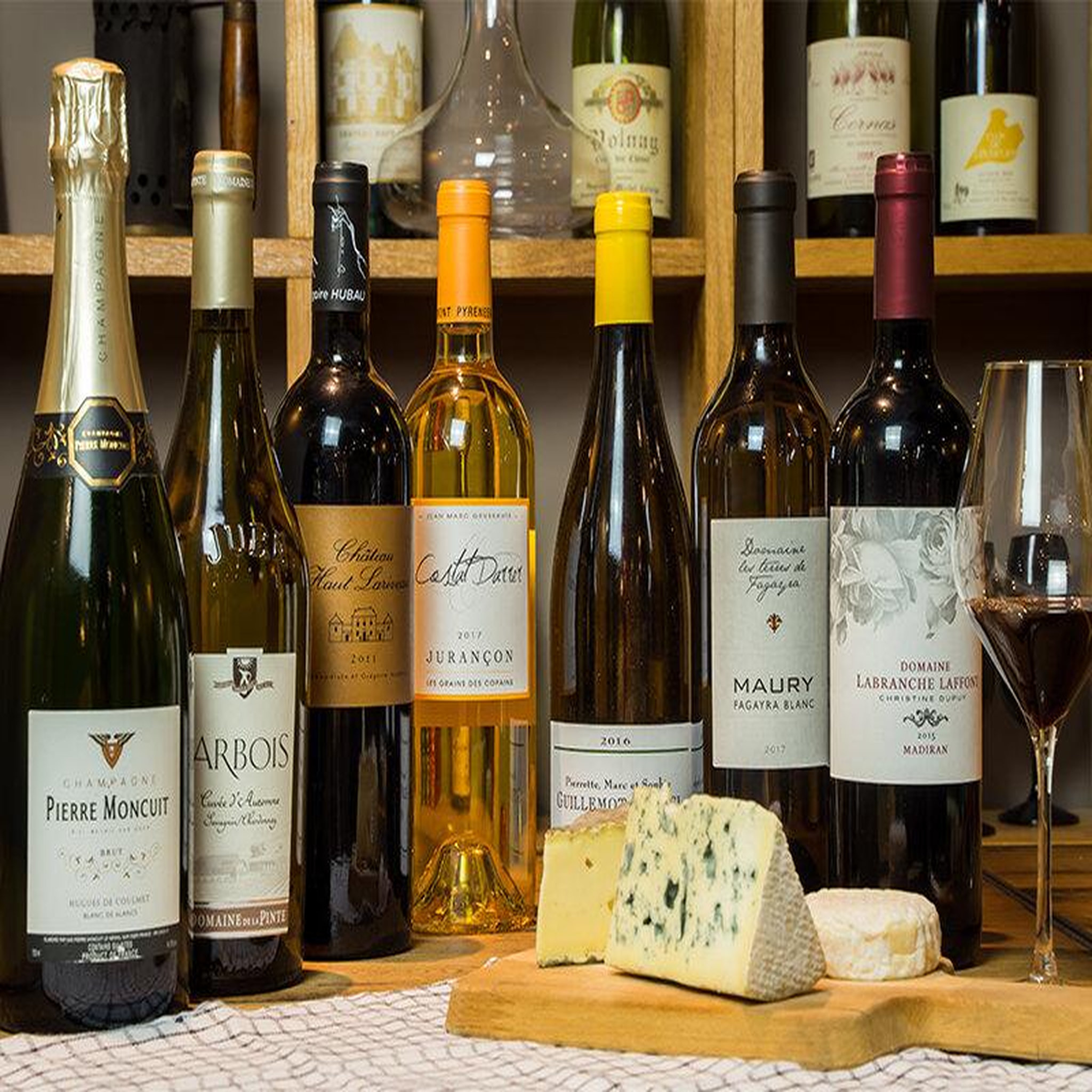 Voir la diapositive 3 : Smartbox Passion vins : atelier œnologique de 2h en france pour 1 personne - coffret cadeau gastronomie