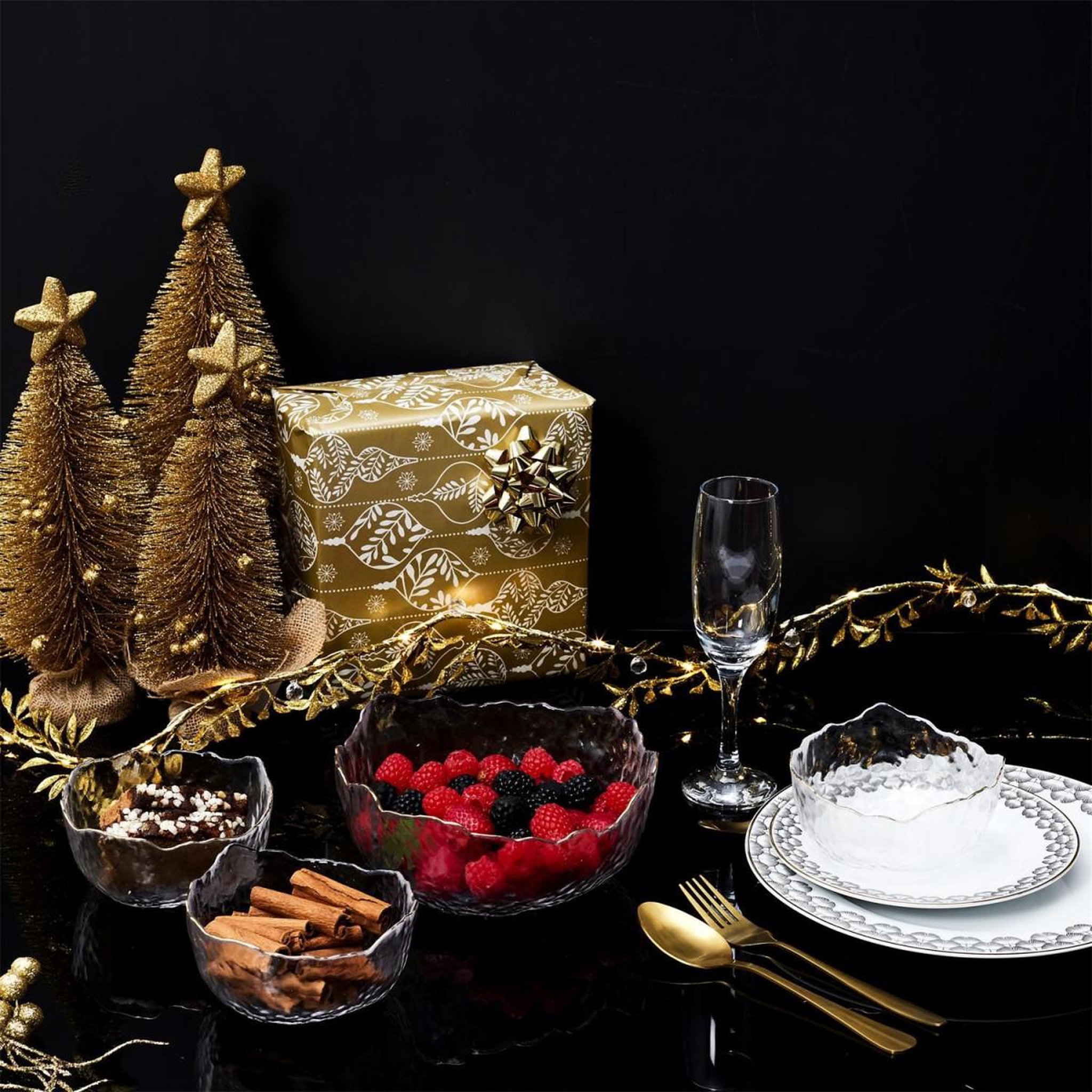 Voir la diapositive 6 : The Home Deco Factory Lot de 3 coupelles en verre  lua  16cm transparent
