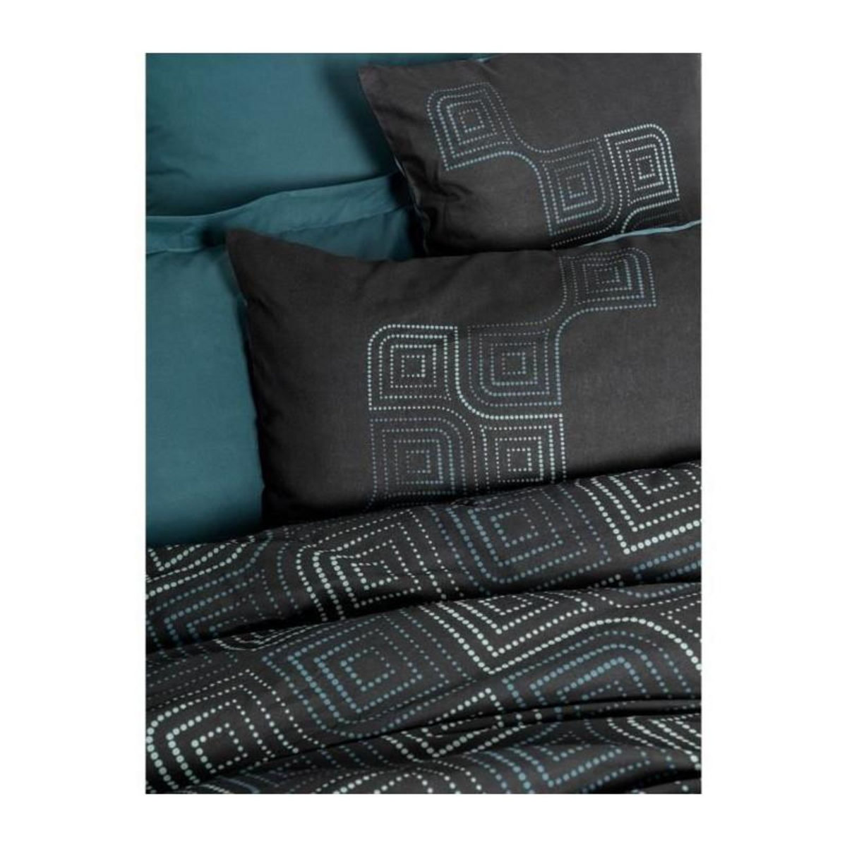 GENERIQUE Parure de lit - 129CTN64619 - 1 housse de couette 220 x 240 cm + 2 taies d'oreiller 60 x 60 cm - 100% coton ranforcé - Bleu