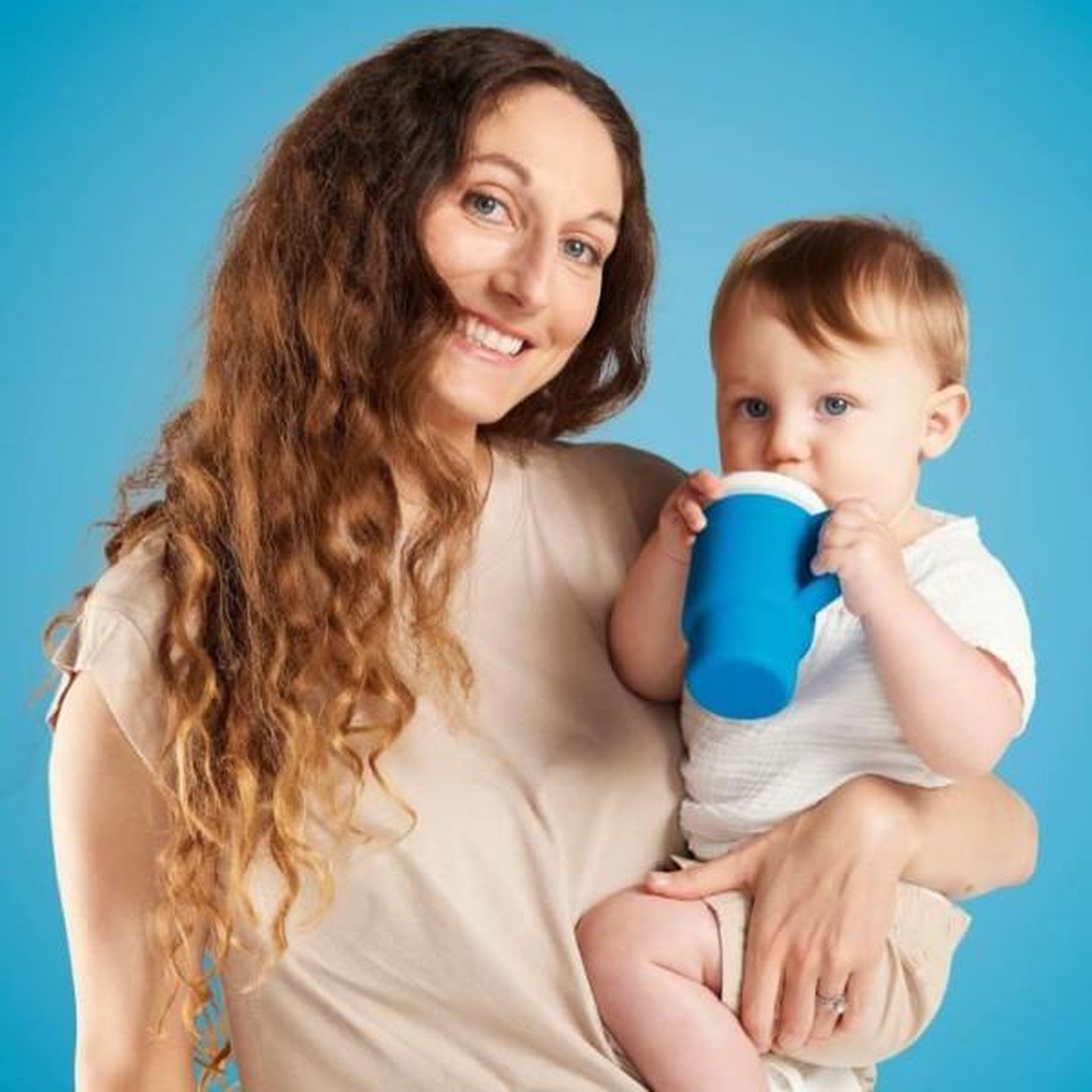 Voir la diapositive 3 : INFANTINO Ma premiere tasse - infantino - silicone - bleu océan
