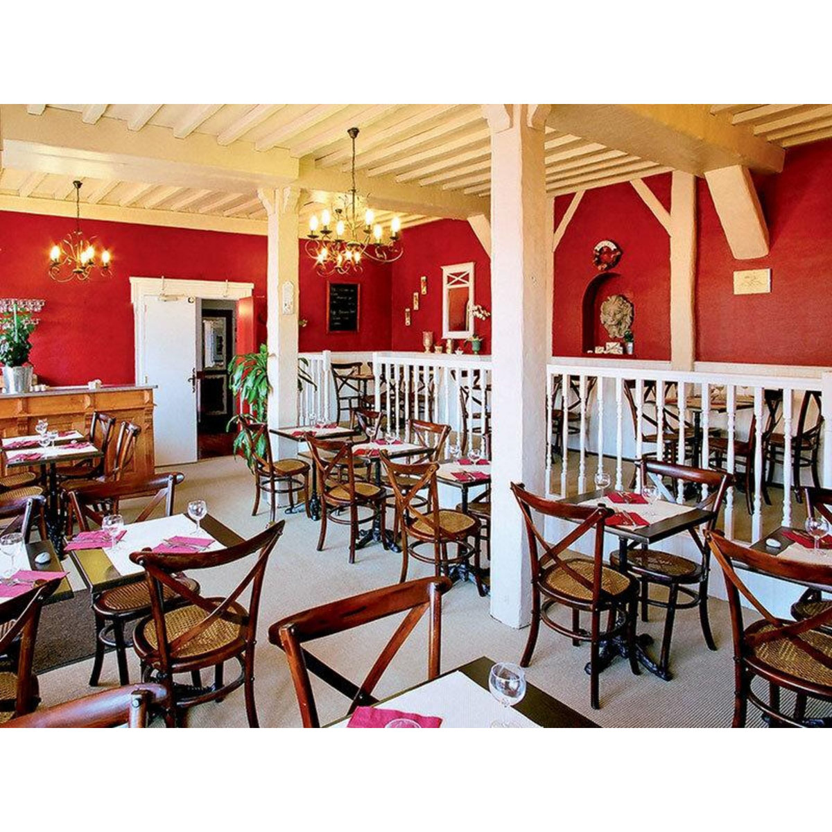 Smartbox Séjour de 3 jours accompagné de 2 savoureux dîners - Coffret Cadeau Séjour