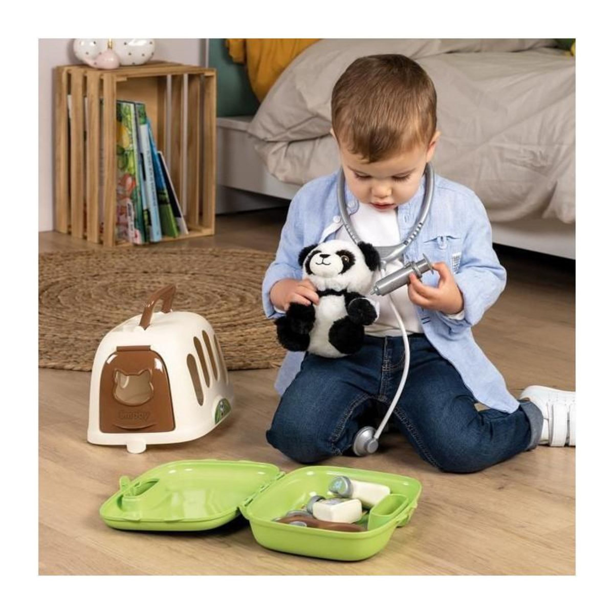 SMOBY Smoby - Mallette vétérinaire - 1 peluche panda et de nombreux accessoires - Produit 2 en 1 : Cage de transport - Fabrication f
