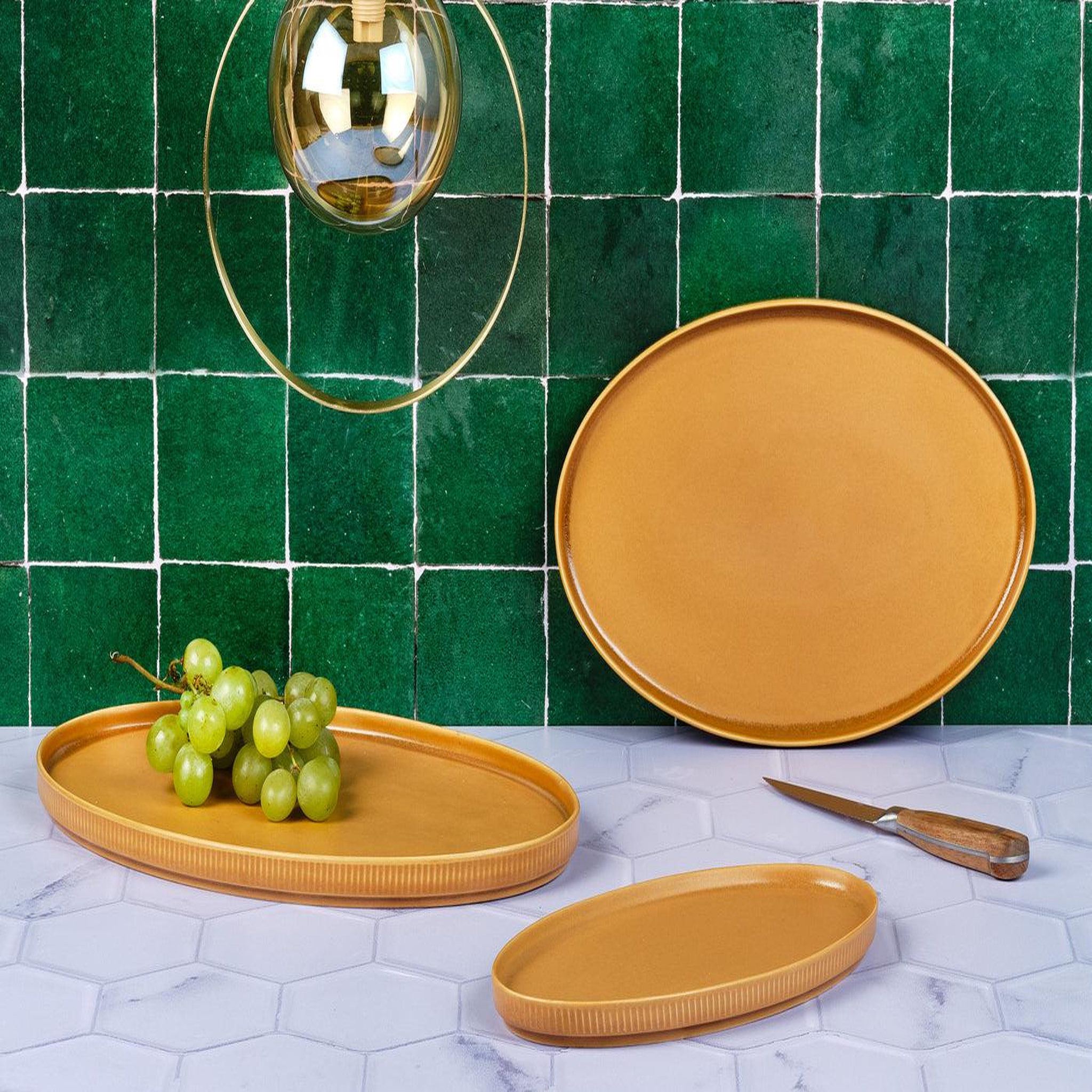 Voir la diapositive 2 : BJORN Plateau de service scandi - 3 pièces - ocre
