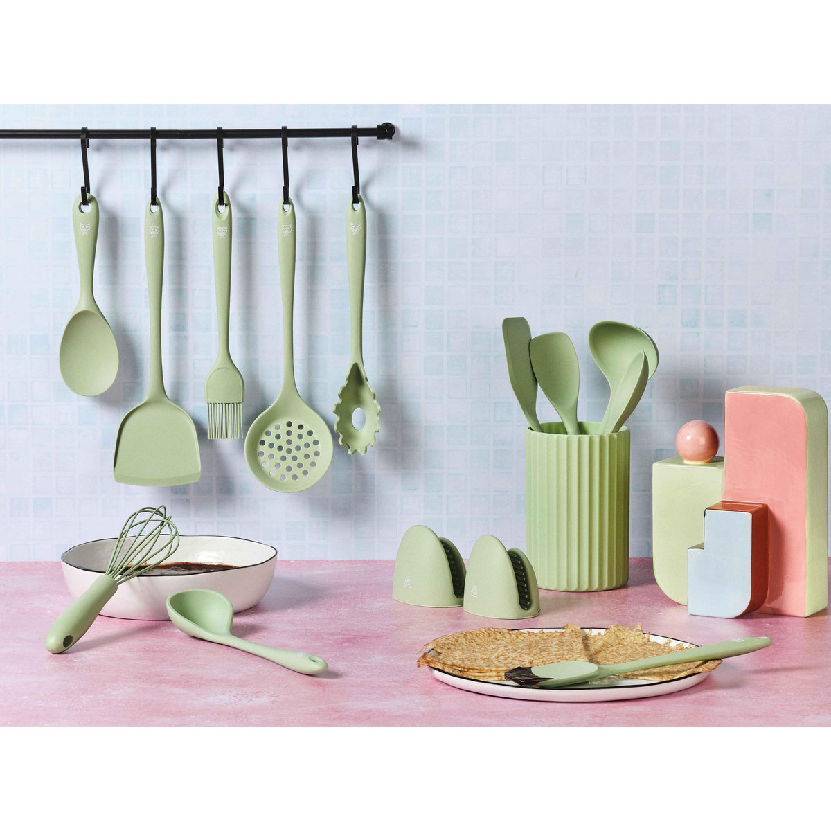 BJORN Set d'ustensiles de cuisine en silicone IVAR - 15 pièces
