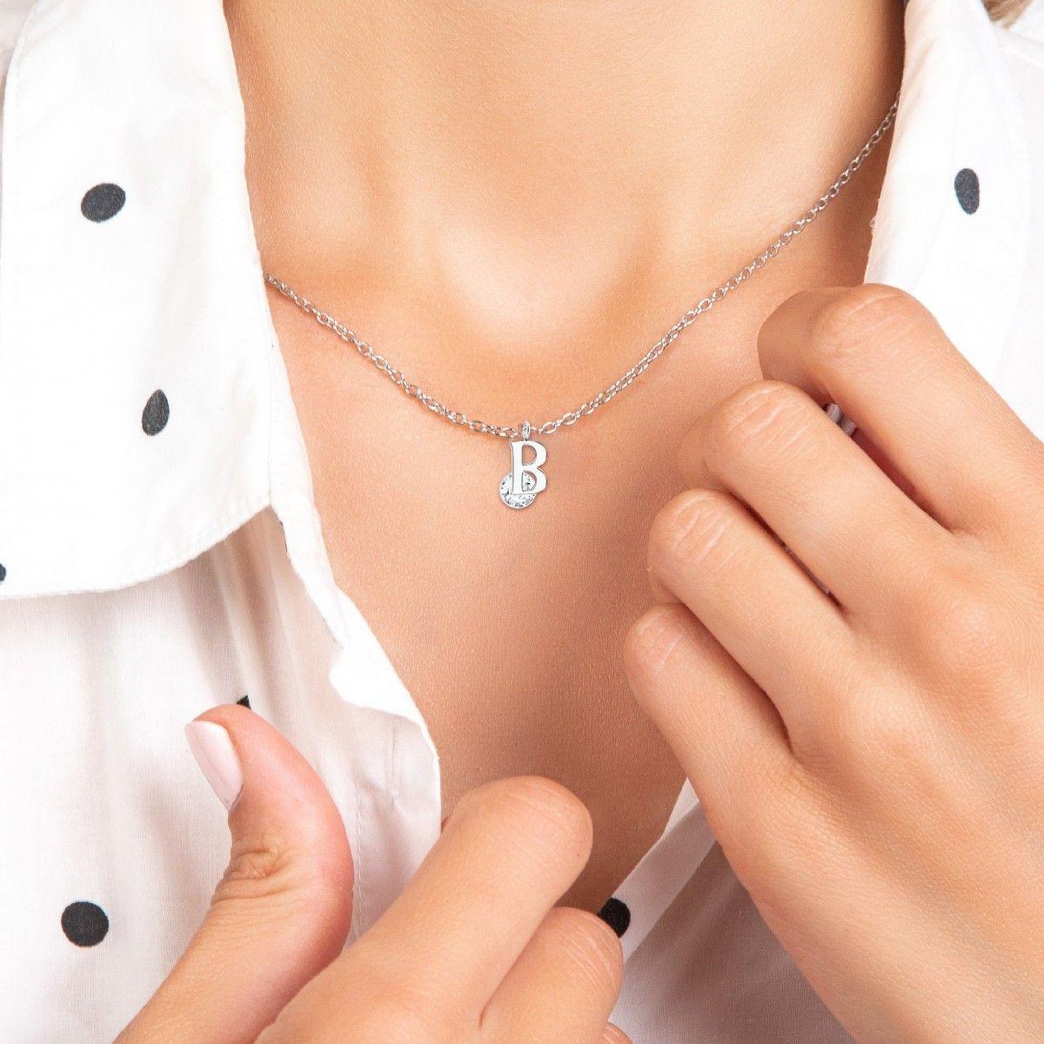 Voir la diapositive 2 : SC CRYSTAL Collier alphabet lettre B SC Crystal orné d'un Zirconium