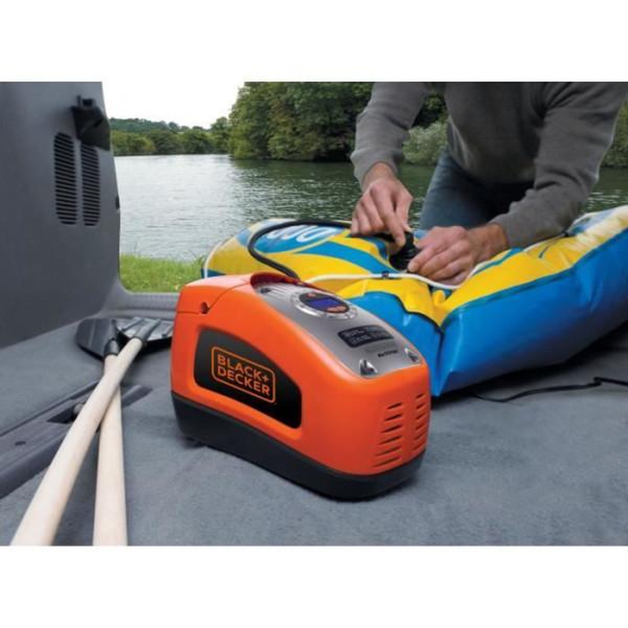 Voir la diapositive 6 : Black et Decker Gonfleur compresseur filaire - BLACK&DECKER - ASI300-QS - 11 bars/160 PSI