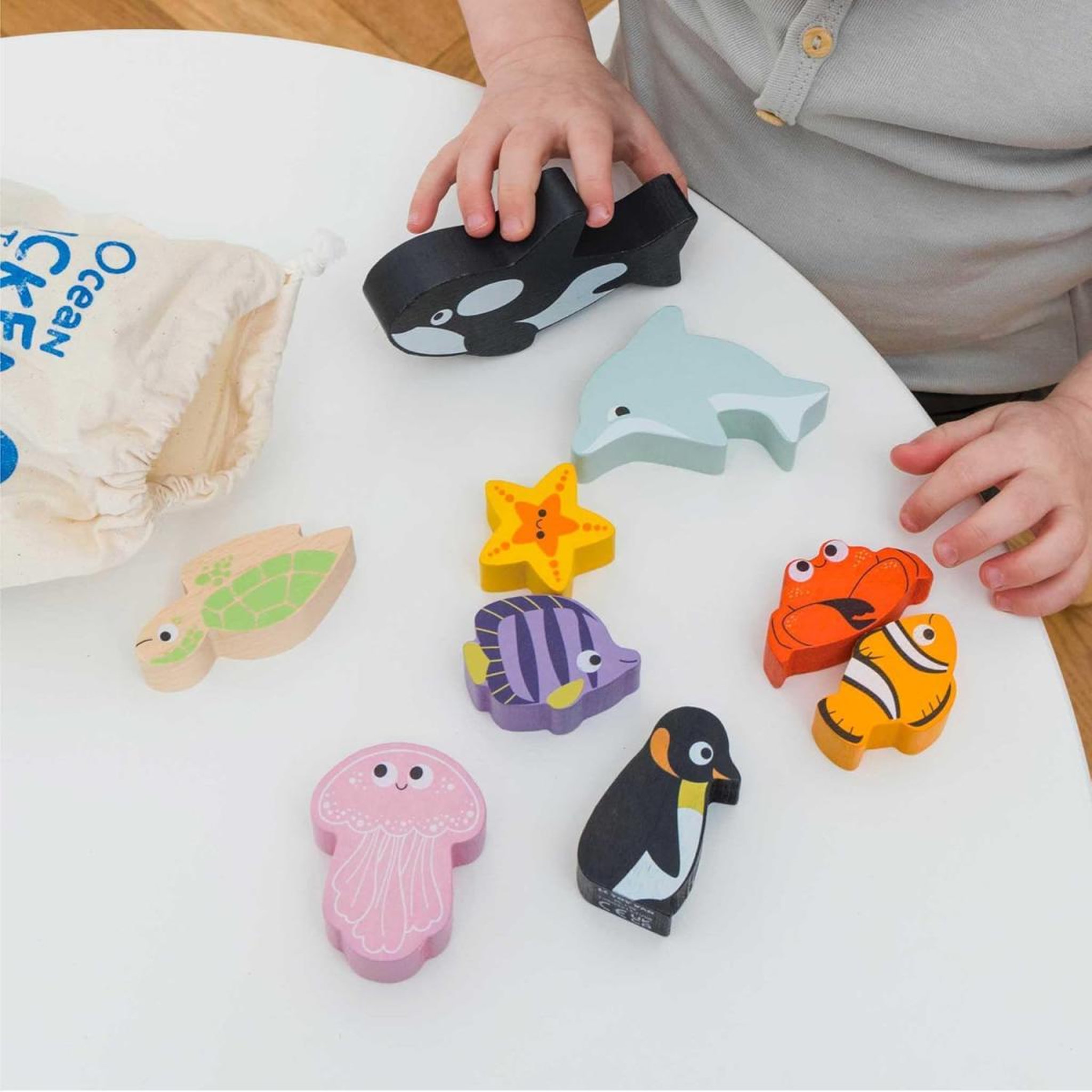Voir la diapositive 3 : Le Toy Van Animaux De L'océan À Empiler - 10 Pièces