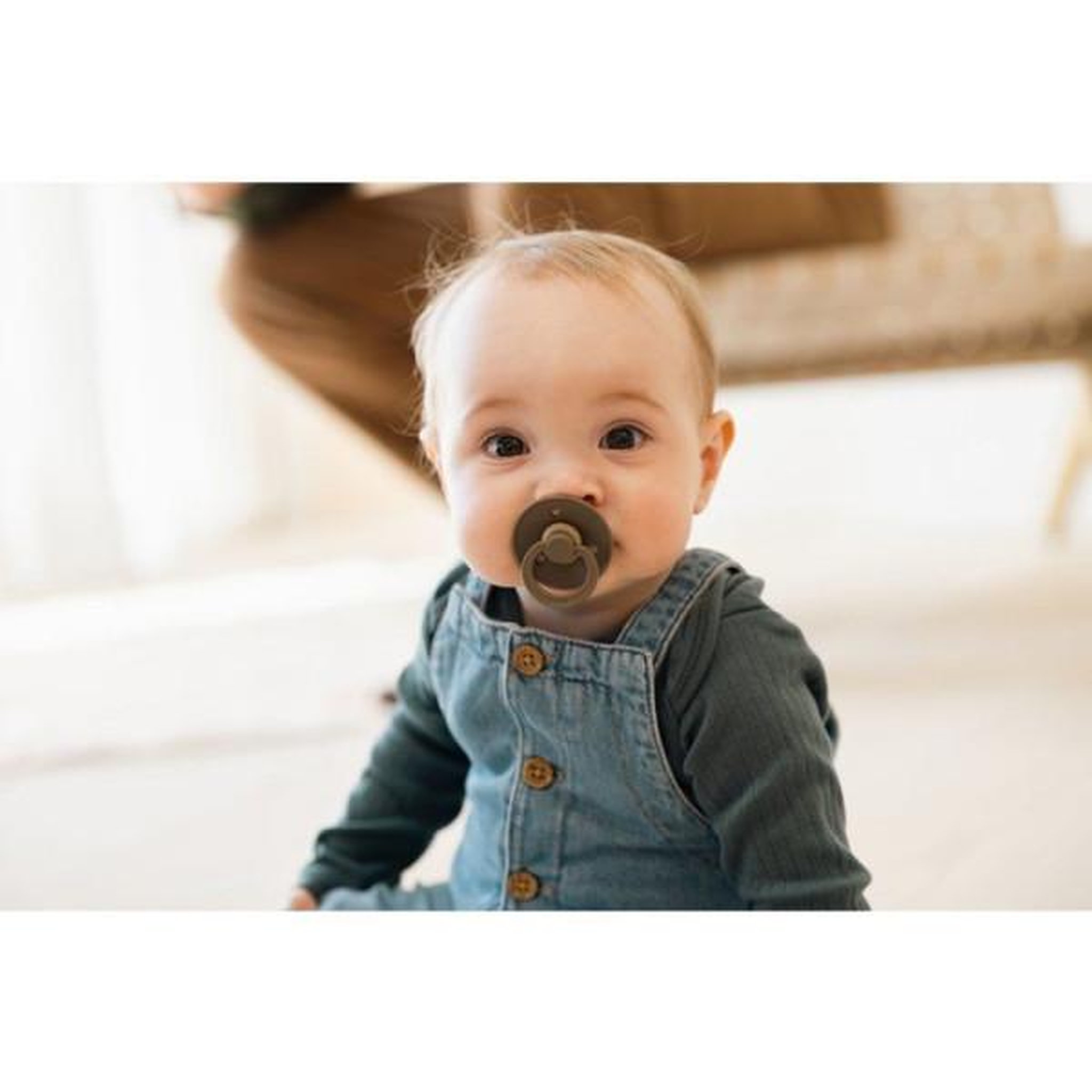 Voir la diapositive 3 : BIBS Sucette bébé - BIBS - Colour - Embout rond - Pack de 2 - Caoutchouc naturel - Taille 2 Ivory Dark Oak