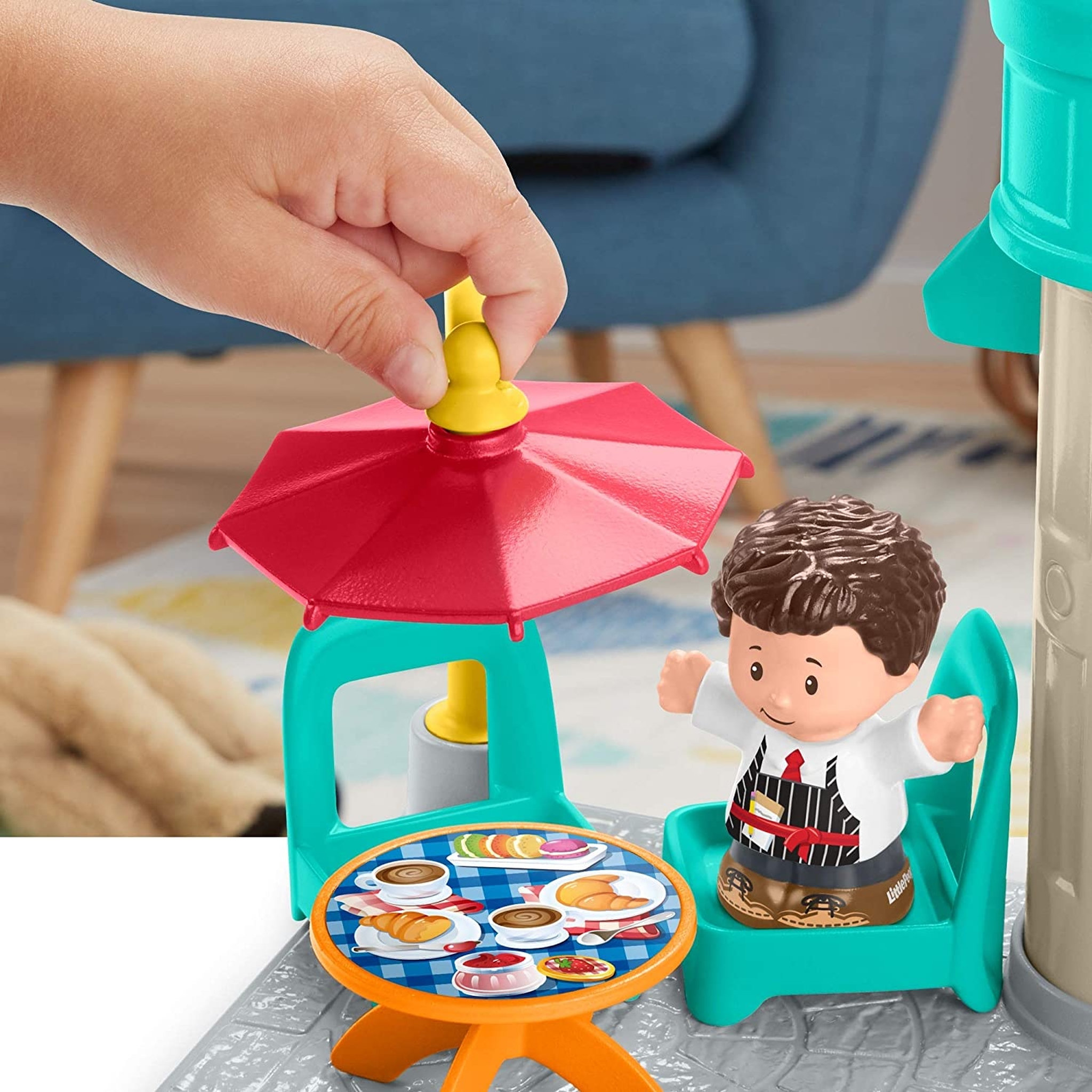 Voir la diapositive 3 : MATTEL Café boulangerie Little People