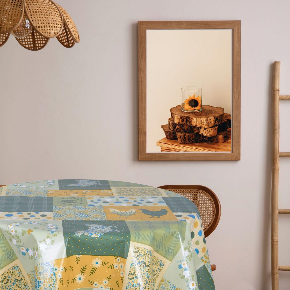 HABITABLE Nappe en toile cirée ronde motifs poules SOCOQ - Diam. 150 cm