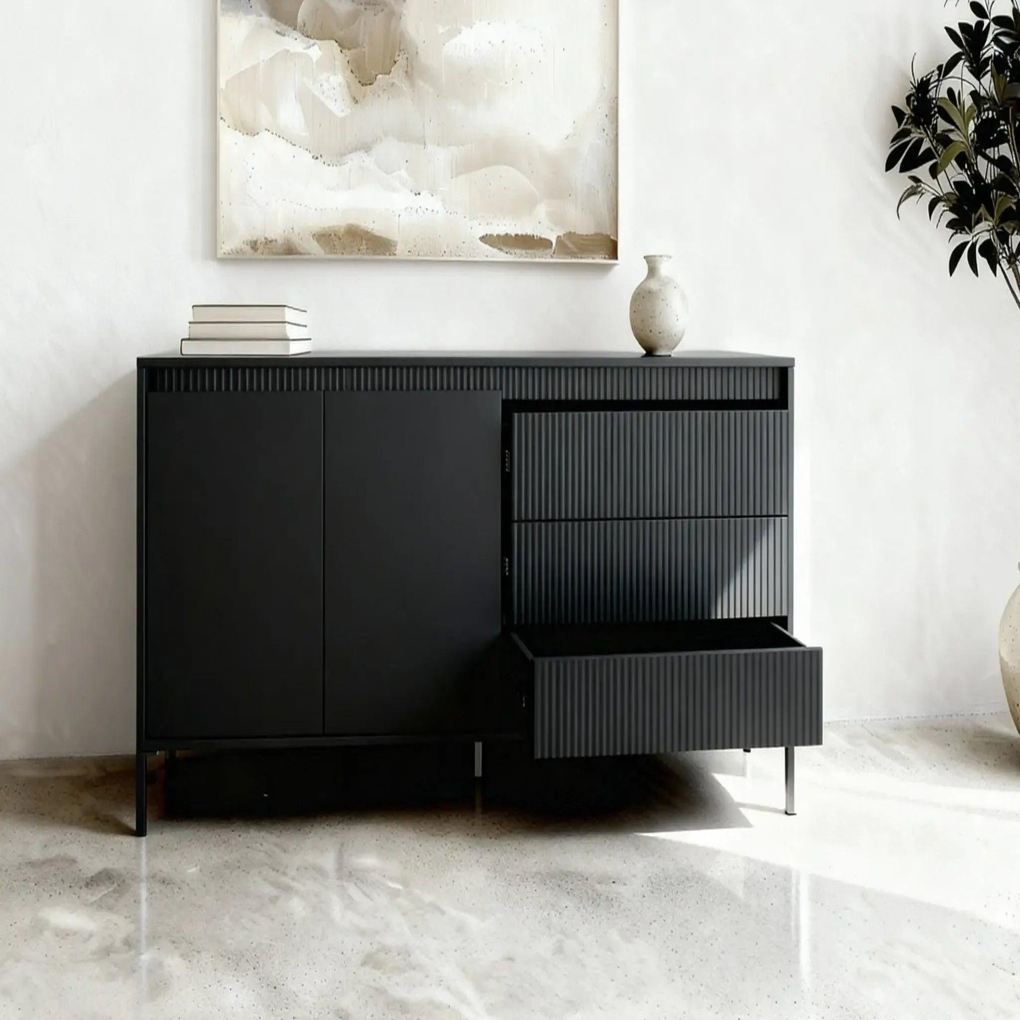 Voir la diapositive 4 : CASANOVA PARIS ALINA - Buffet 187cmpieds en métal