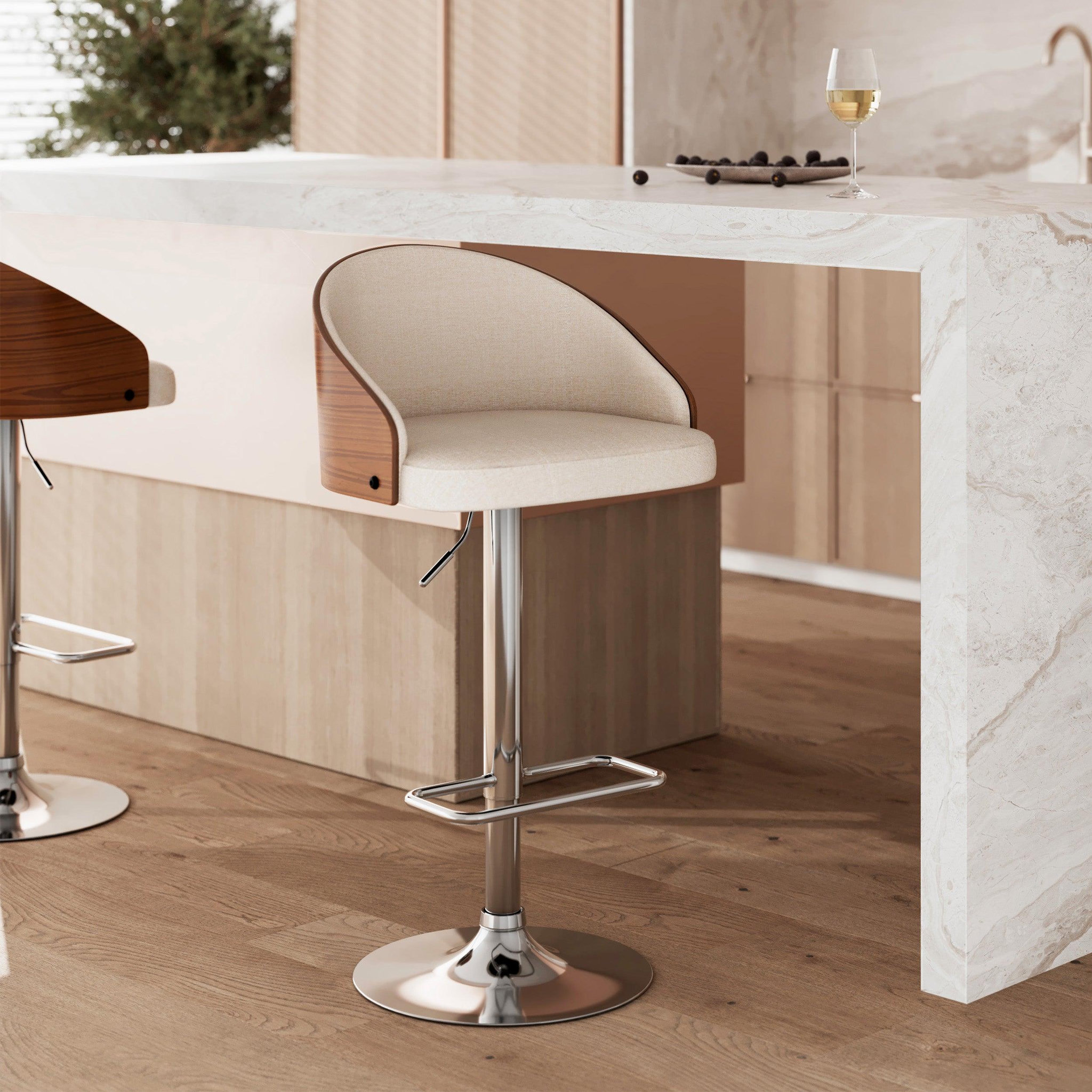 Voir la diapositive 2 : MAISON PAVANE Chaise de bar réglable 63/84 cm en tissu beige-carmelo