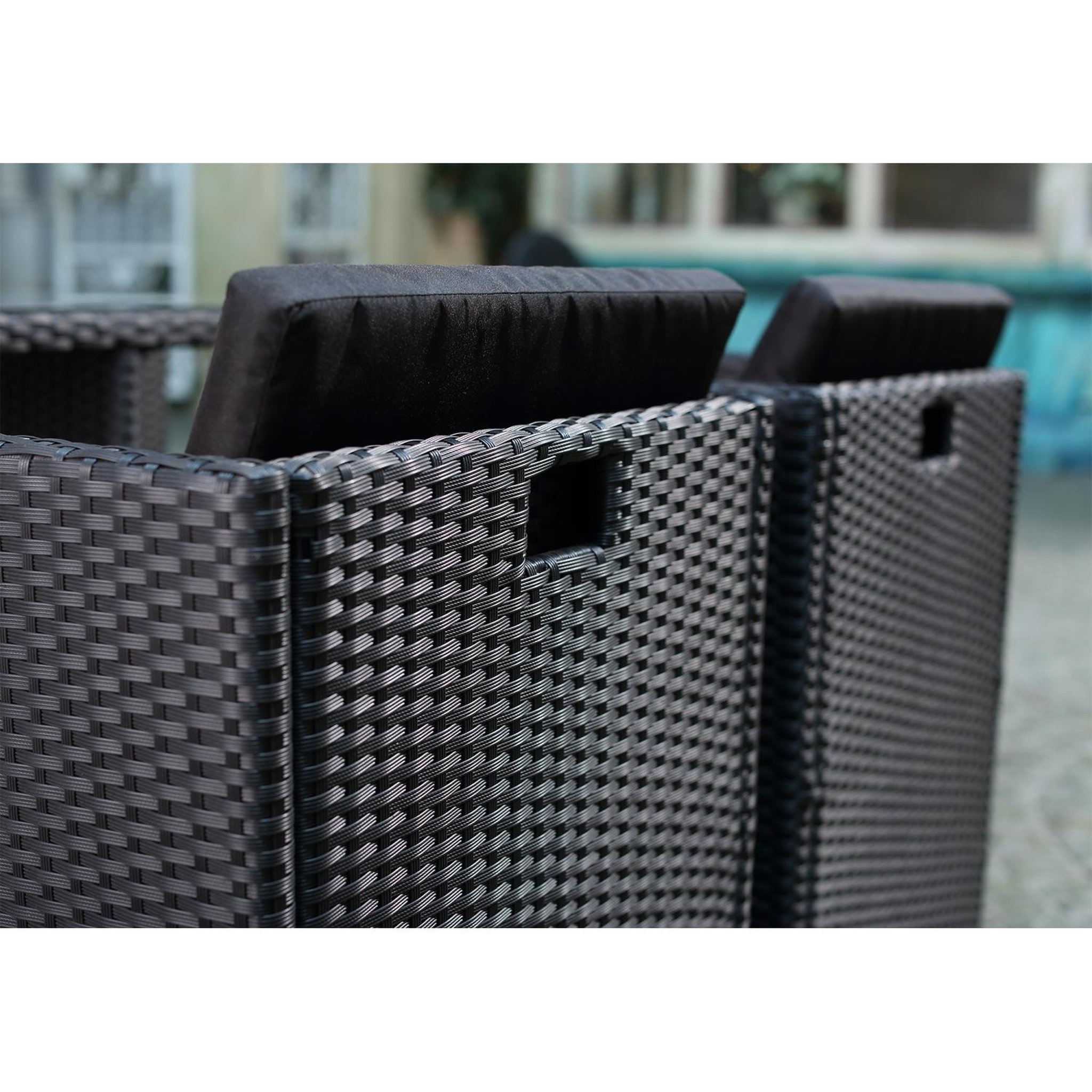 Voir la diapositive 5 : CONCEPT USINE Salon de jardin 10 places noir-noir + housse de protection miami