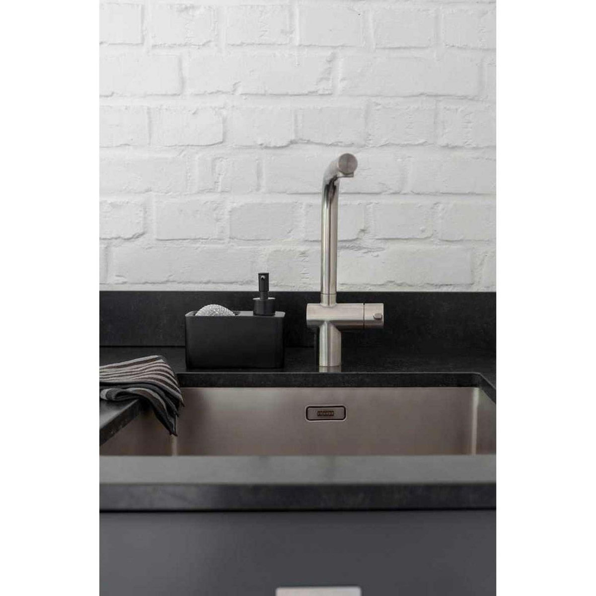 Wenko Distributeur de savon avec porte éponge - Noir