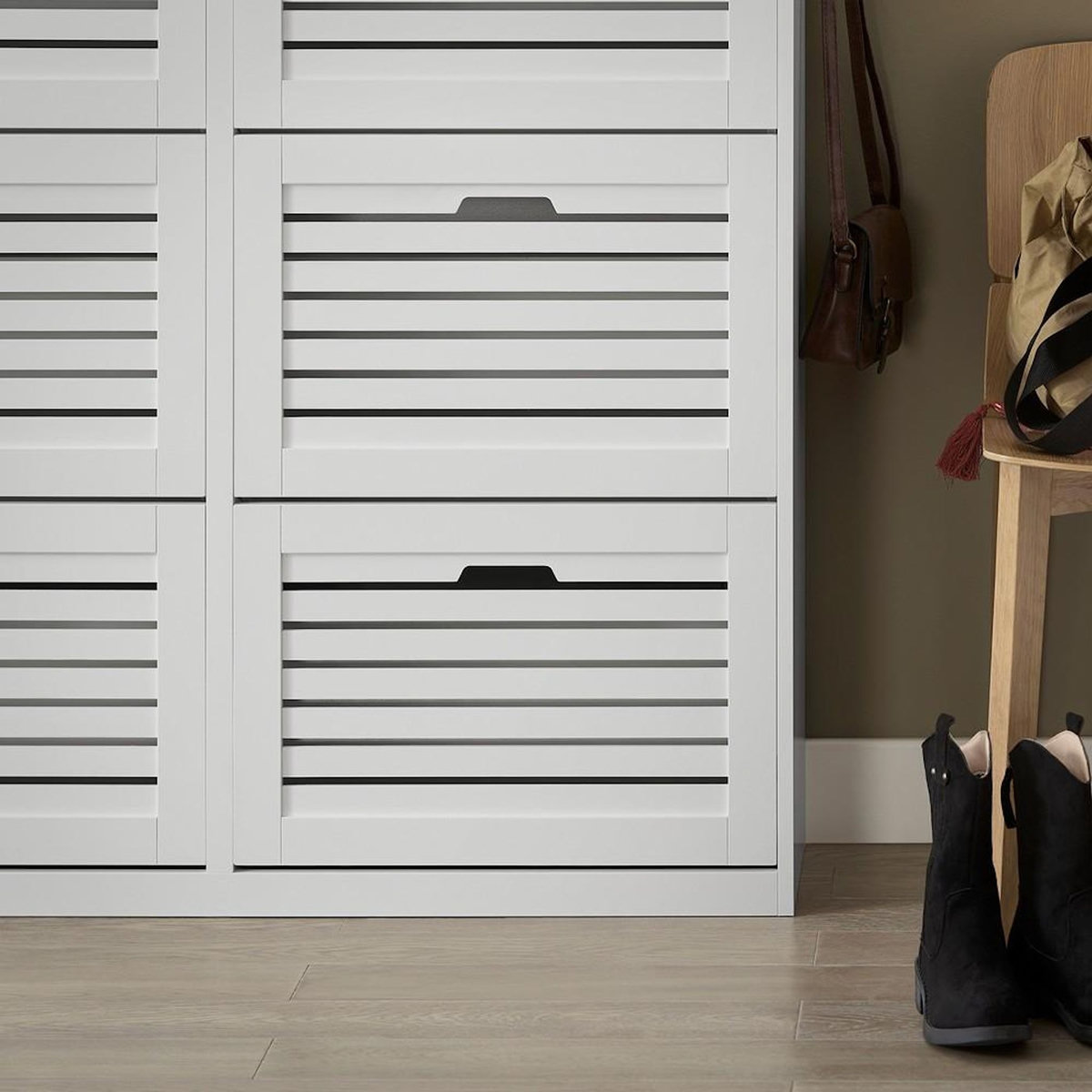 SOBUY SoBuy - Meuble À Chaussures 6 portes - Blanc - 115x30x112cm - Nordique - FSR145-W