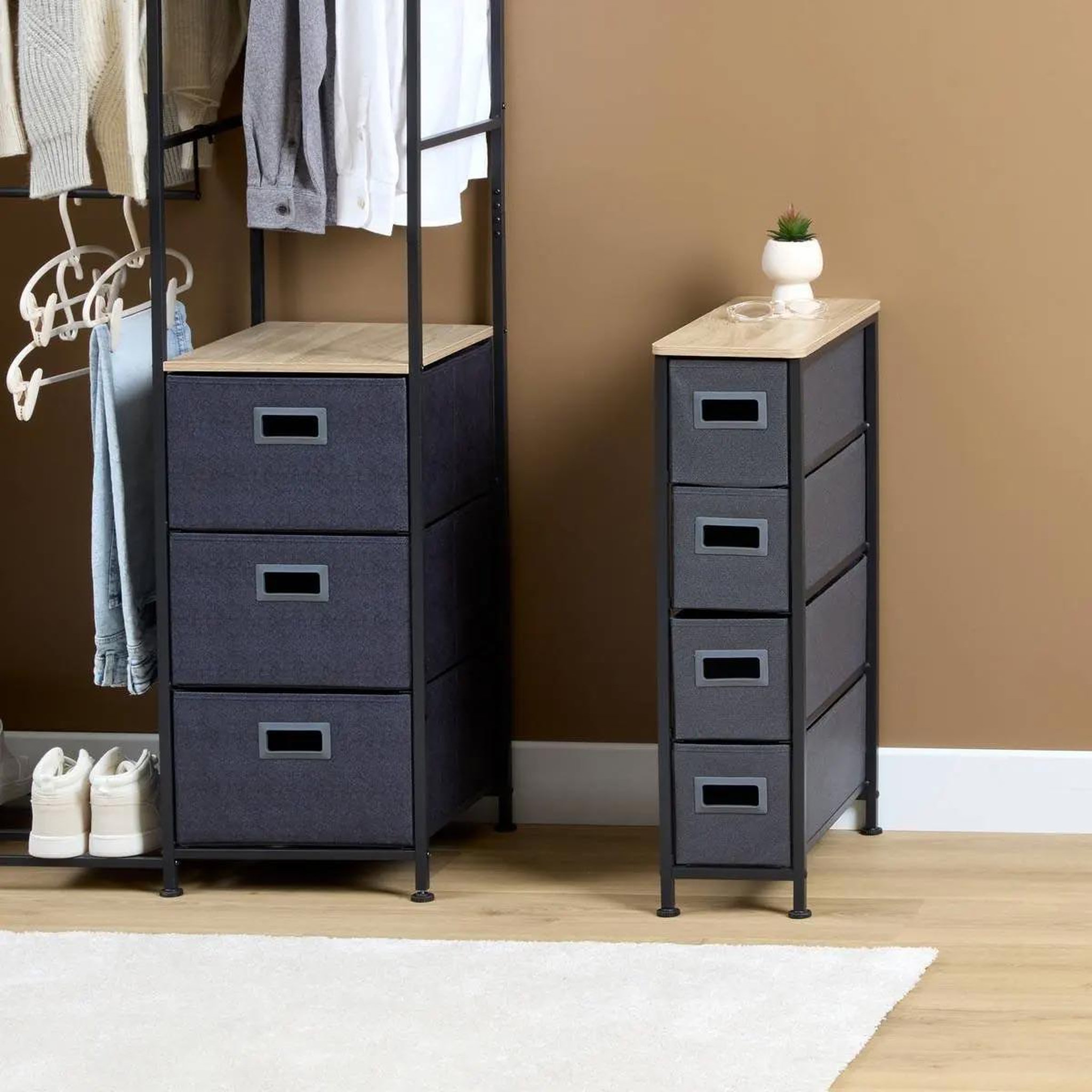 Voir la diapositive 5 : FIVE Meuble de rangement 4 tiroirs  tissa  75cm gris foncé