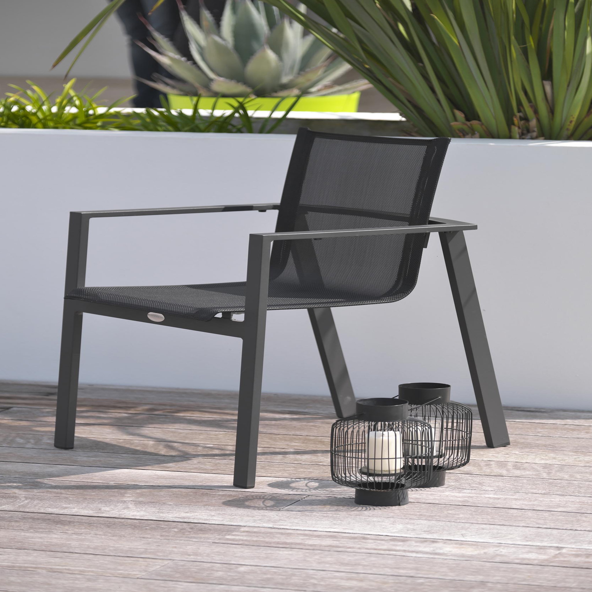 Voir la diapositive 4 : DCB GARDEN Lot de 2 fauteuils de jardin empilables en aluminium