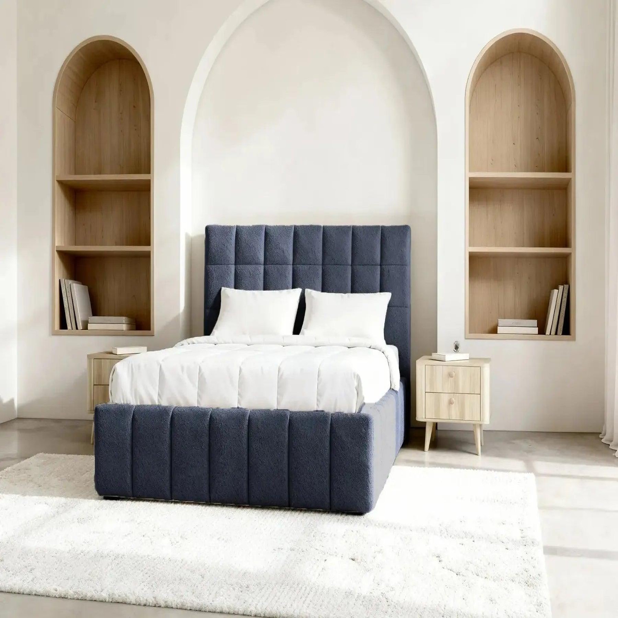Voir la diapositive 4 : CASANOVA PARIS Florence - lit coffre tissu chenille