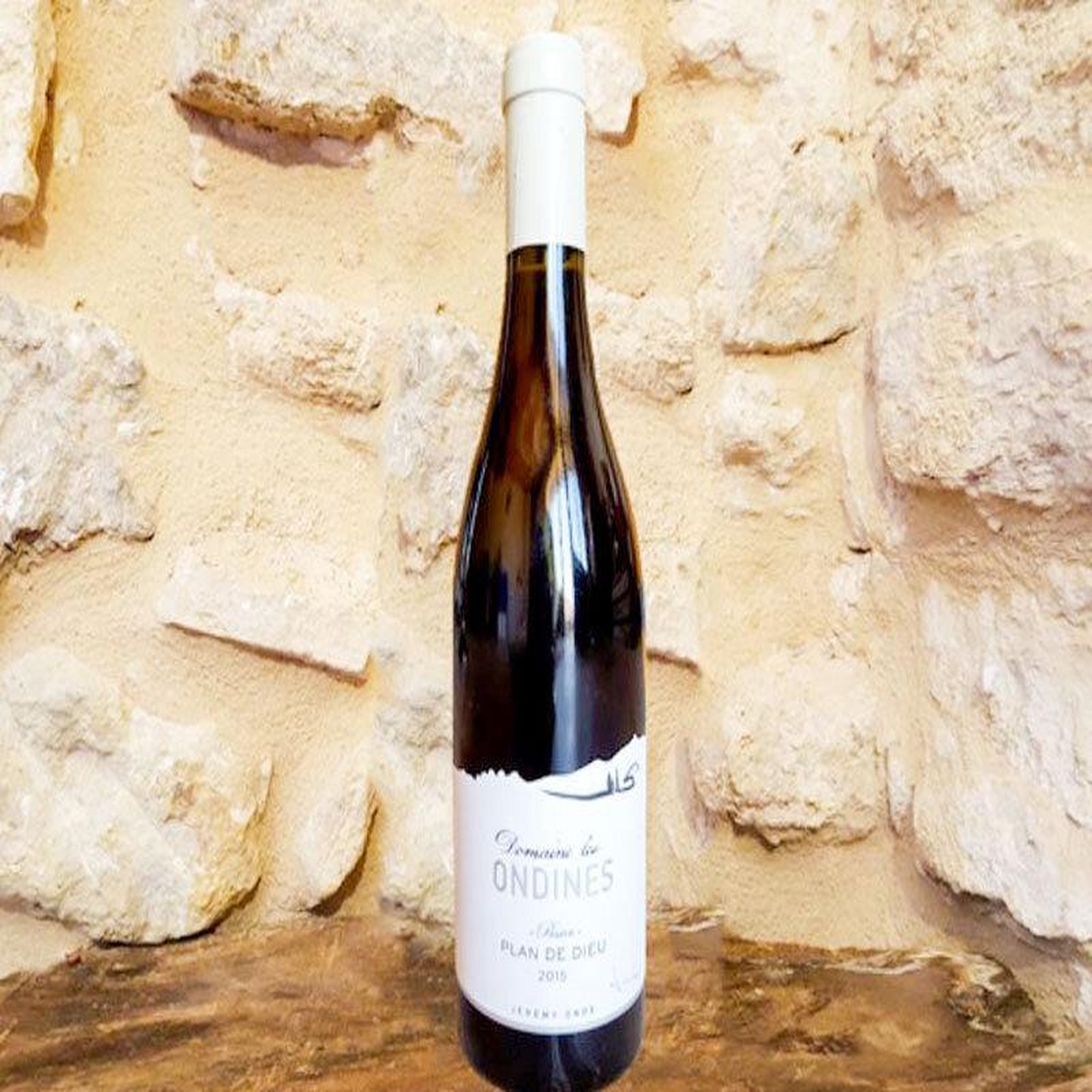 Voir la diapositive 2 : Smartbox Livraison à domicile de 6 vins du domaine des ondines, dans la vallée du rhône - coffret cadeau gastronomie