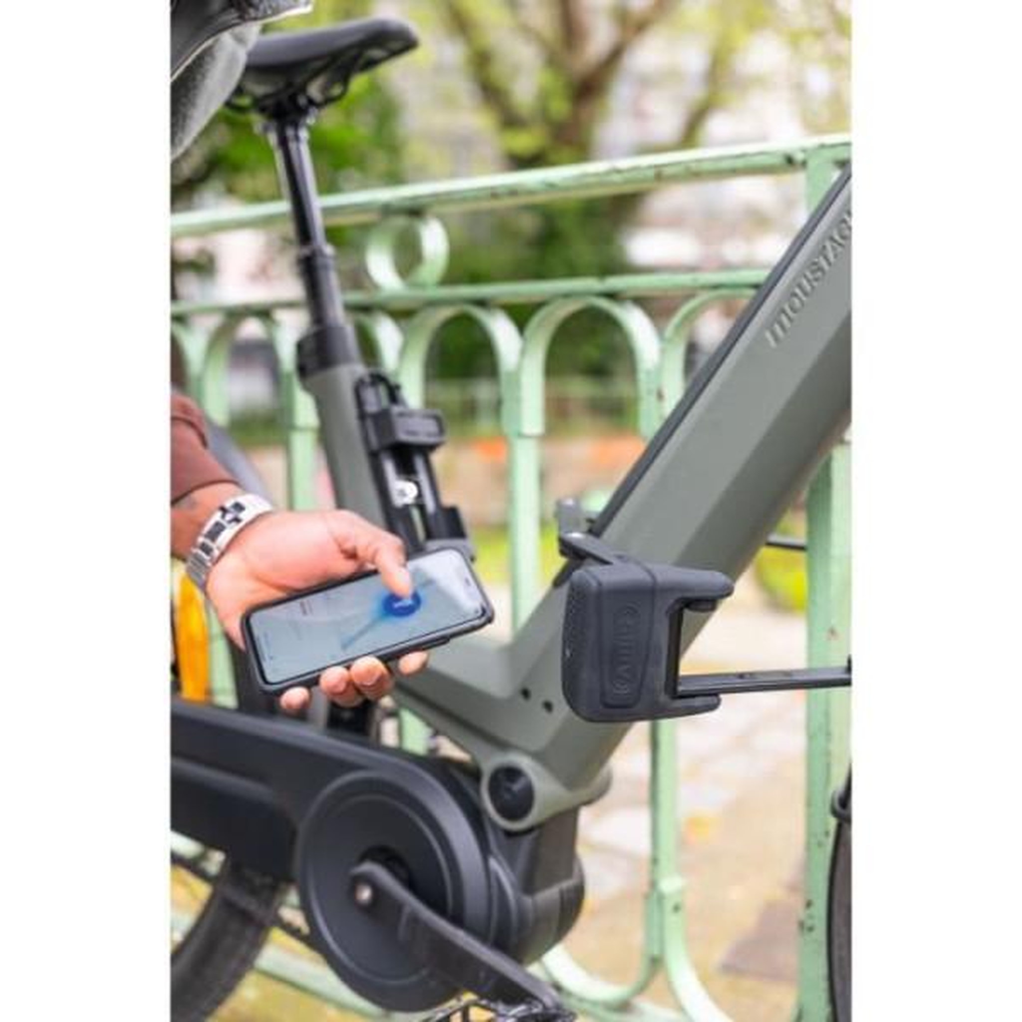 Voir la diapositive 2 : ABUS Antivol pliable - abus - bordo one 6000a/120 - support sh + rc - noir