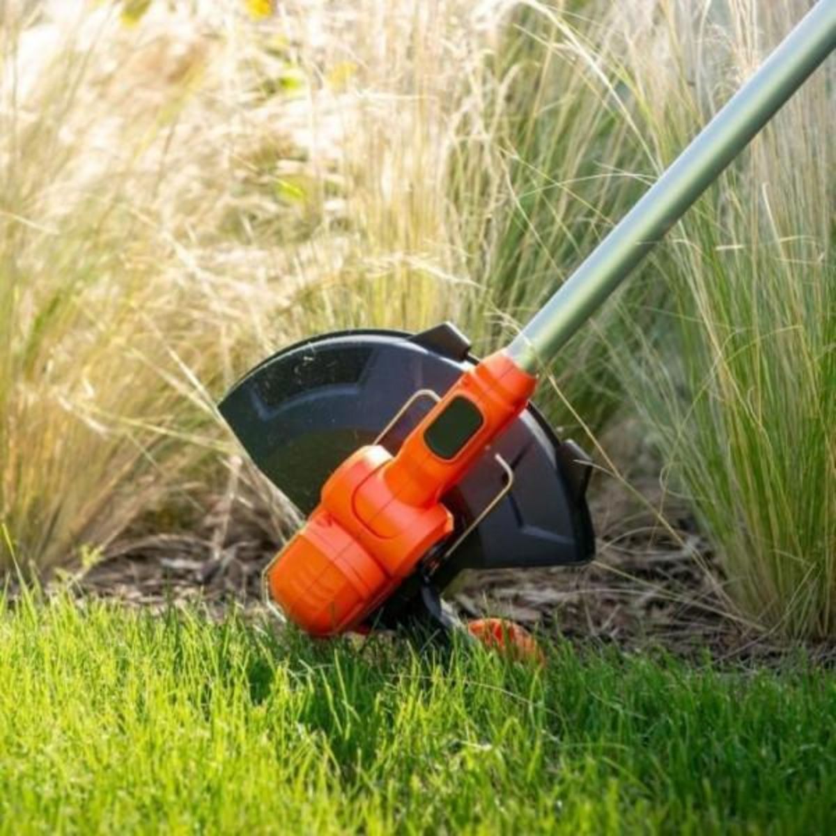 MARKET24 Coupe-bordure Battery - Dual Power - POWDPG75411 – 20 V et 260 mm Ø, sans batterie ni chargeur, 2-en-1