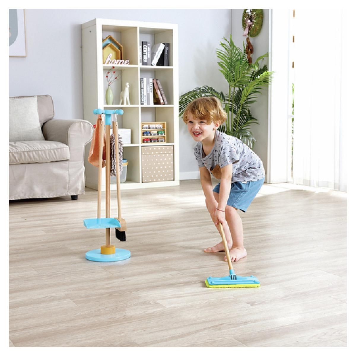 Hape Support pour balais et set de nettoyage - Jouet