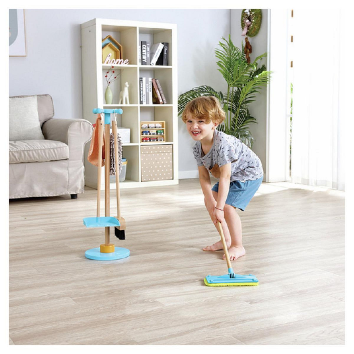 Hape Support pour balais et set de nettoyage - Jouet