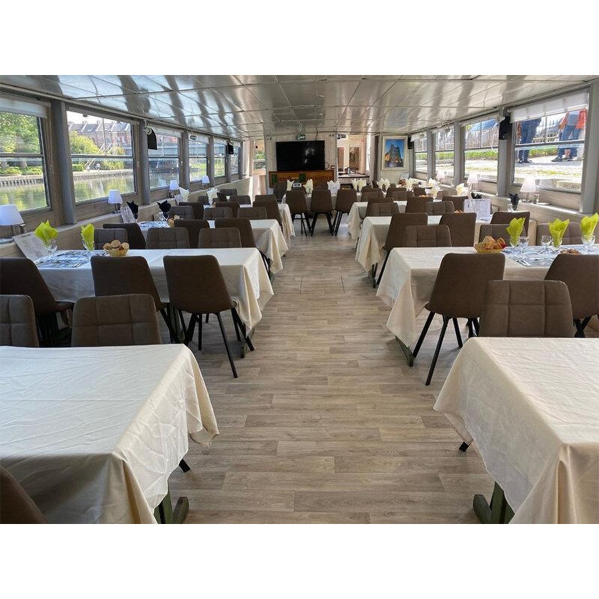 Smartbox Croisière fluviale : 2h30 de traversée avec déjeuner gastronomique sur la Somme - Coffret Cadeau Gastronomie