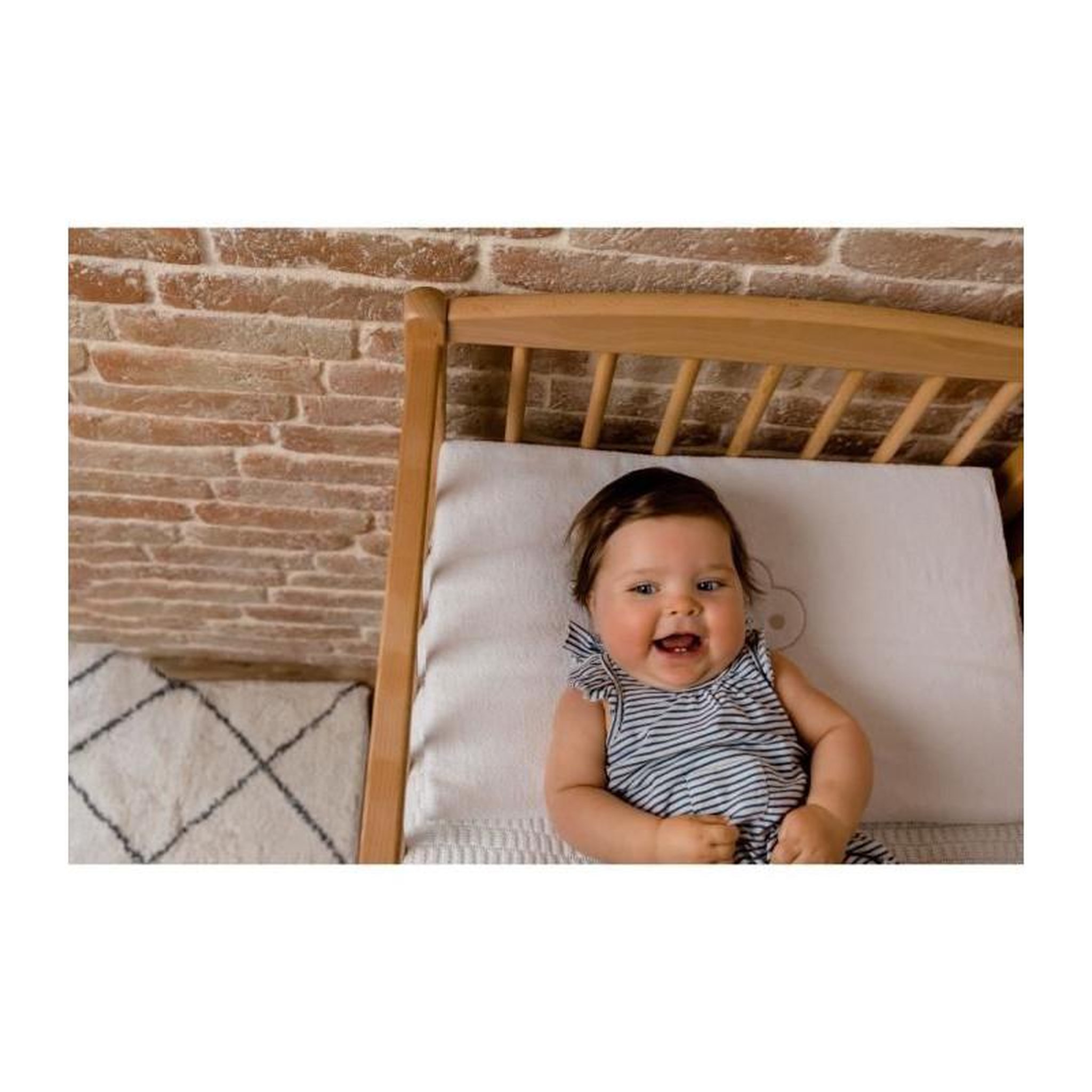 Voir la diapositive 2 : TINEO Plan incliné TINEO CLOUDY - Pour lit 60x120 cm - Inclinaison 10°