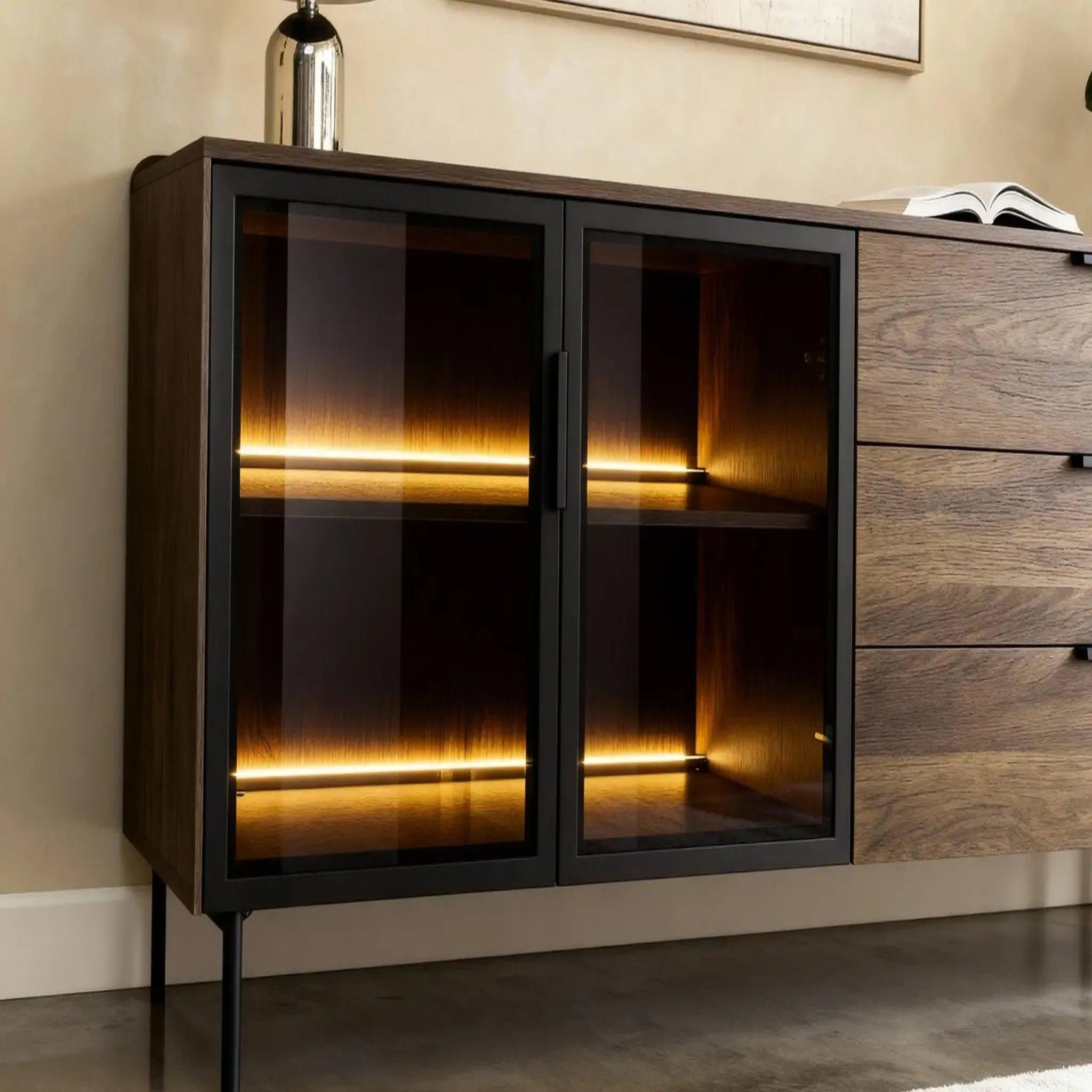 Voir la diapositive 3 : CASANOVA PARIS Paloma - buffet 2 portes 3 tiroirs 181cmeffet chêne dunin
