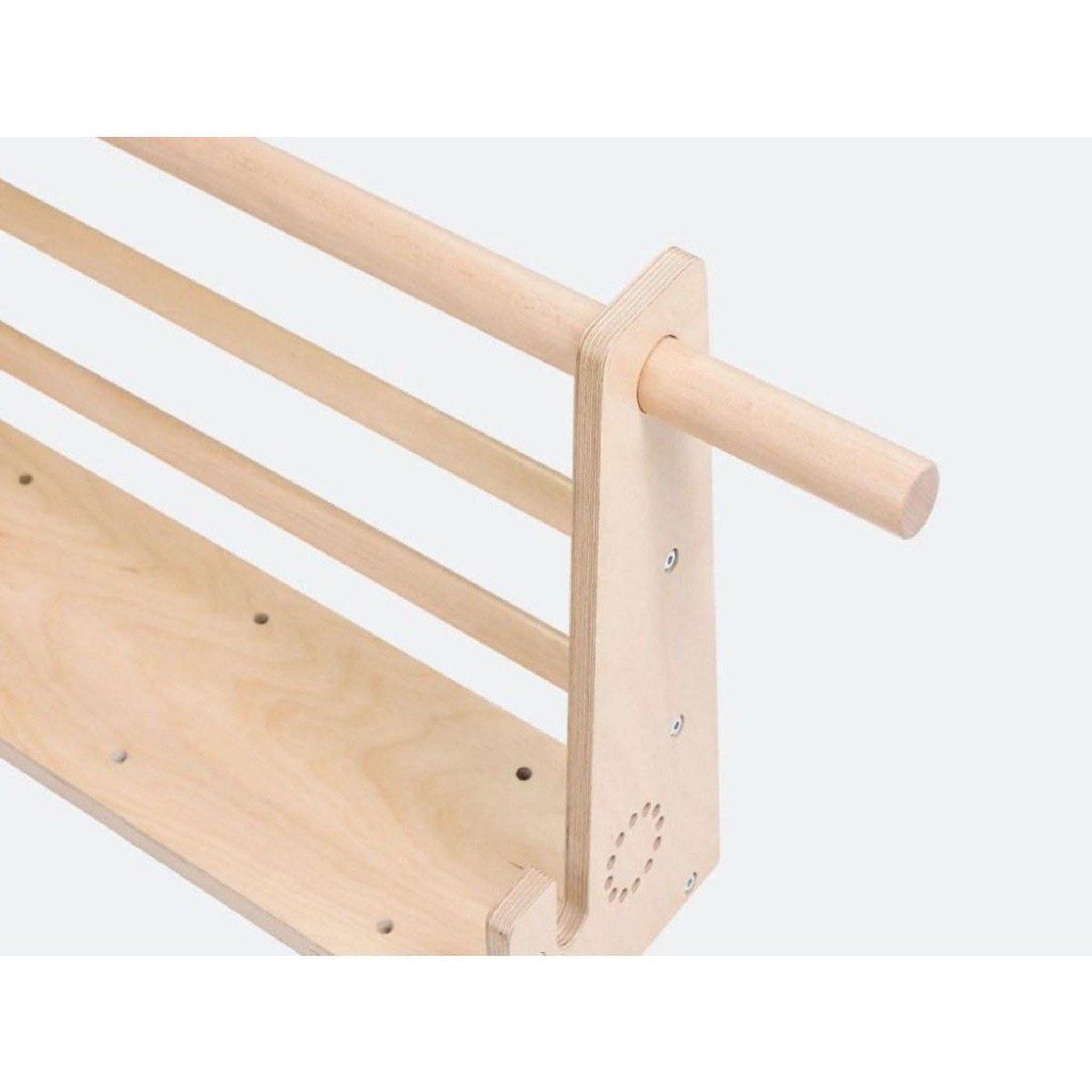Voir la diapositive 5 : ELIS DESIGN Parcours de motricité modulable B - Échelles suspendues avec fixation murale