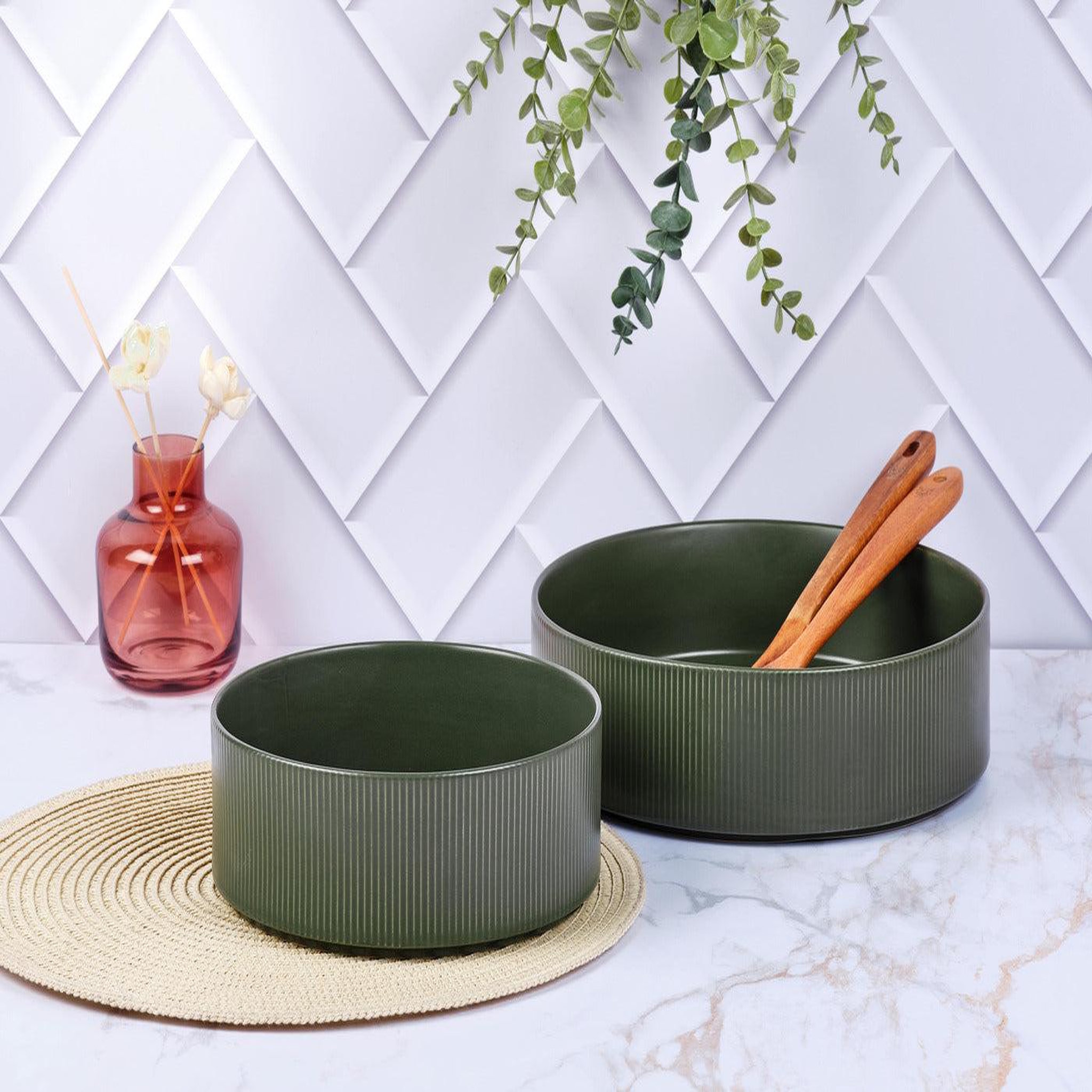 Voir la diapositive 2 : BJORN Saladier scandi ø21,5cm et ø27,5cm - 2 pièces - olive