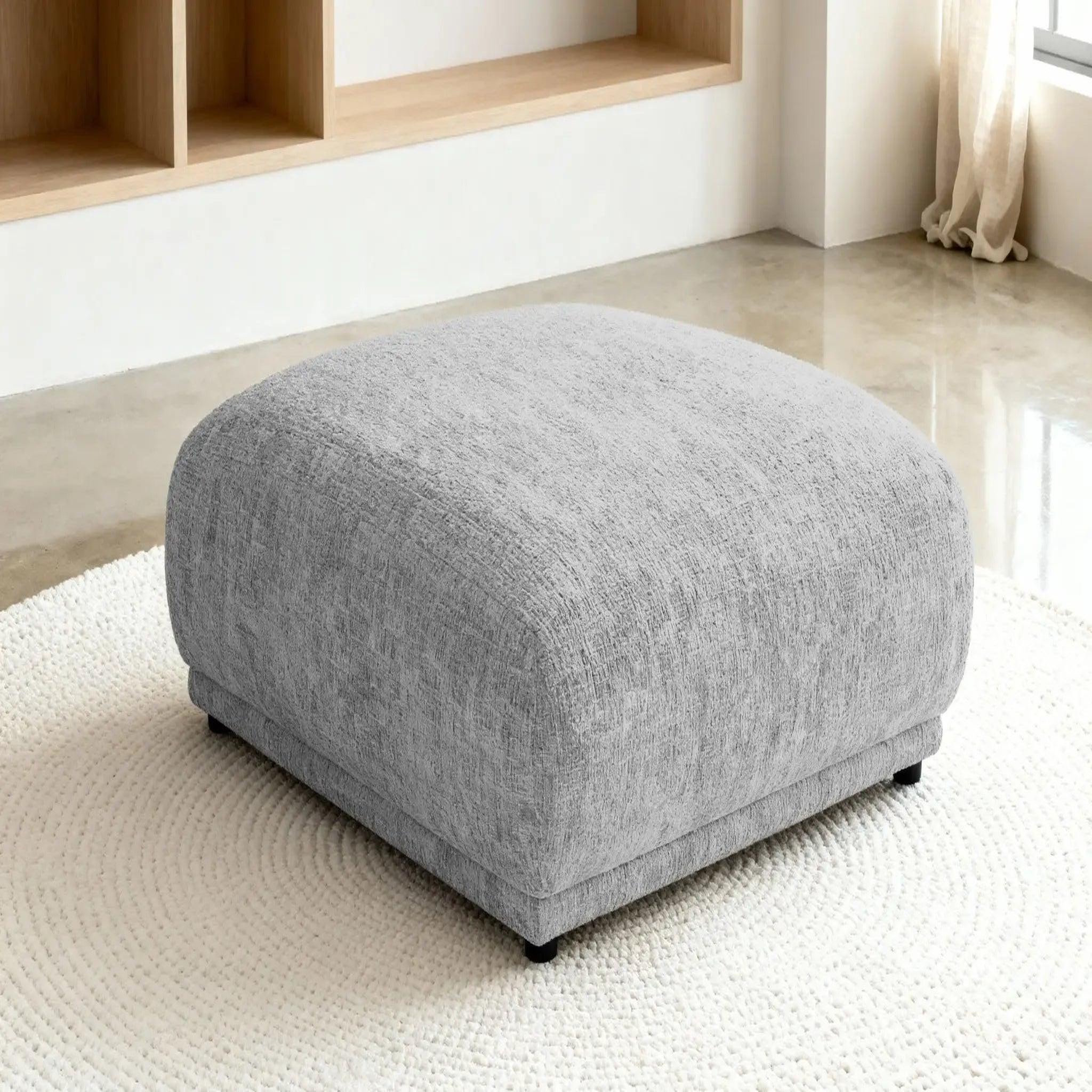 Voir la diapositive 3 : CASANOVA PARIS Rosalie - pouf tissu chenille