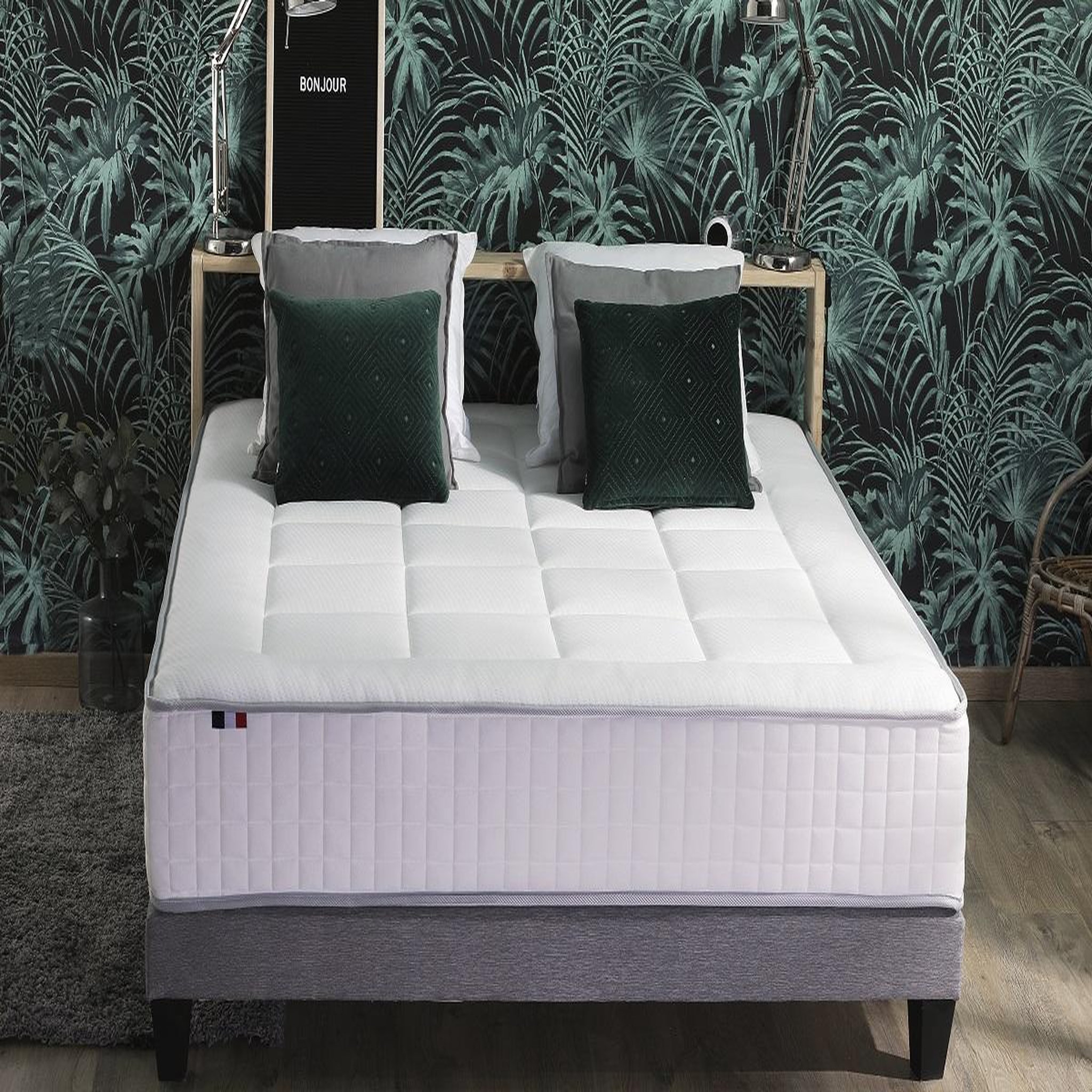 Voir la diapositive 6 : Ensemble Literie matelas 672 ressorts ensachés 30cm et sommier 140x190 cm KING PALACE