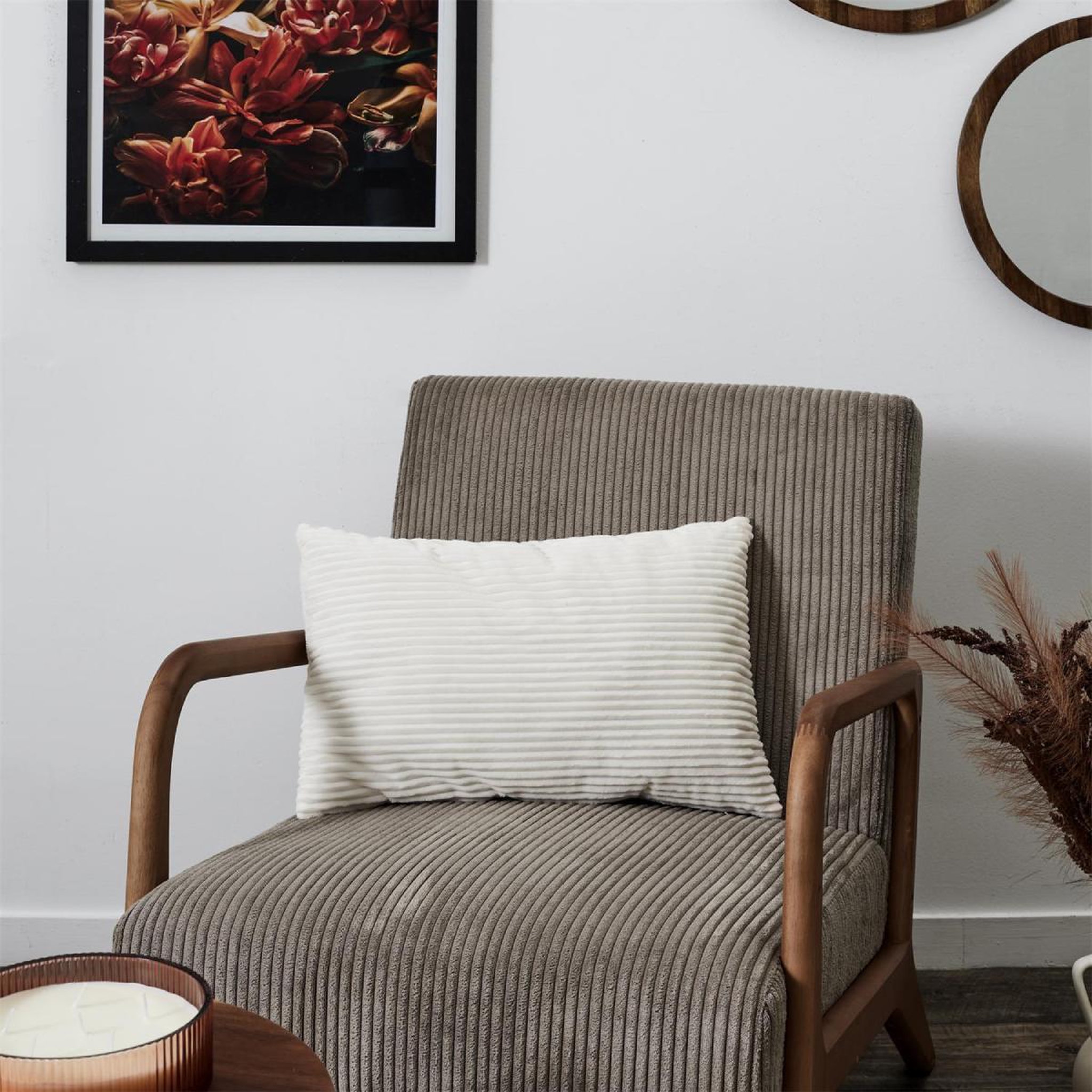 Voir la diapositive 5 : The Home Deco Factory Coussin déco flanelle  grosse côtes  30x50cm blanc