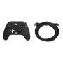Voir la diapositive 4 : Manette Filaire Noire Xbox Series X - Xbox One