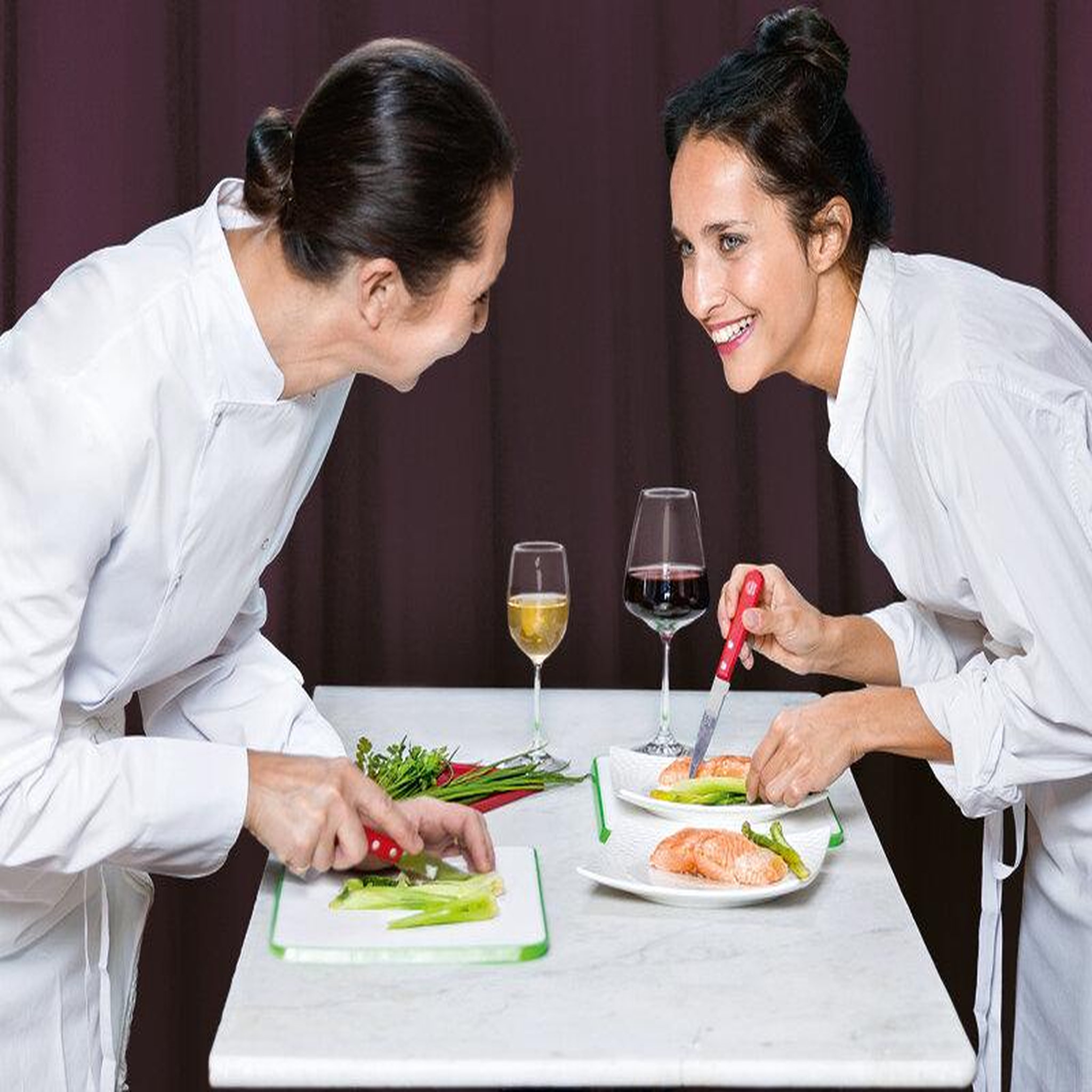 Voir la diapositive 4 : Smartbox Œnologie et ateliers culinaires - coffret cadeau gastronomie
