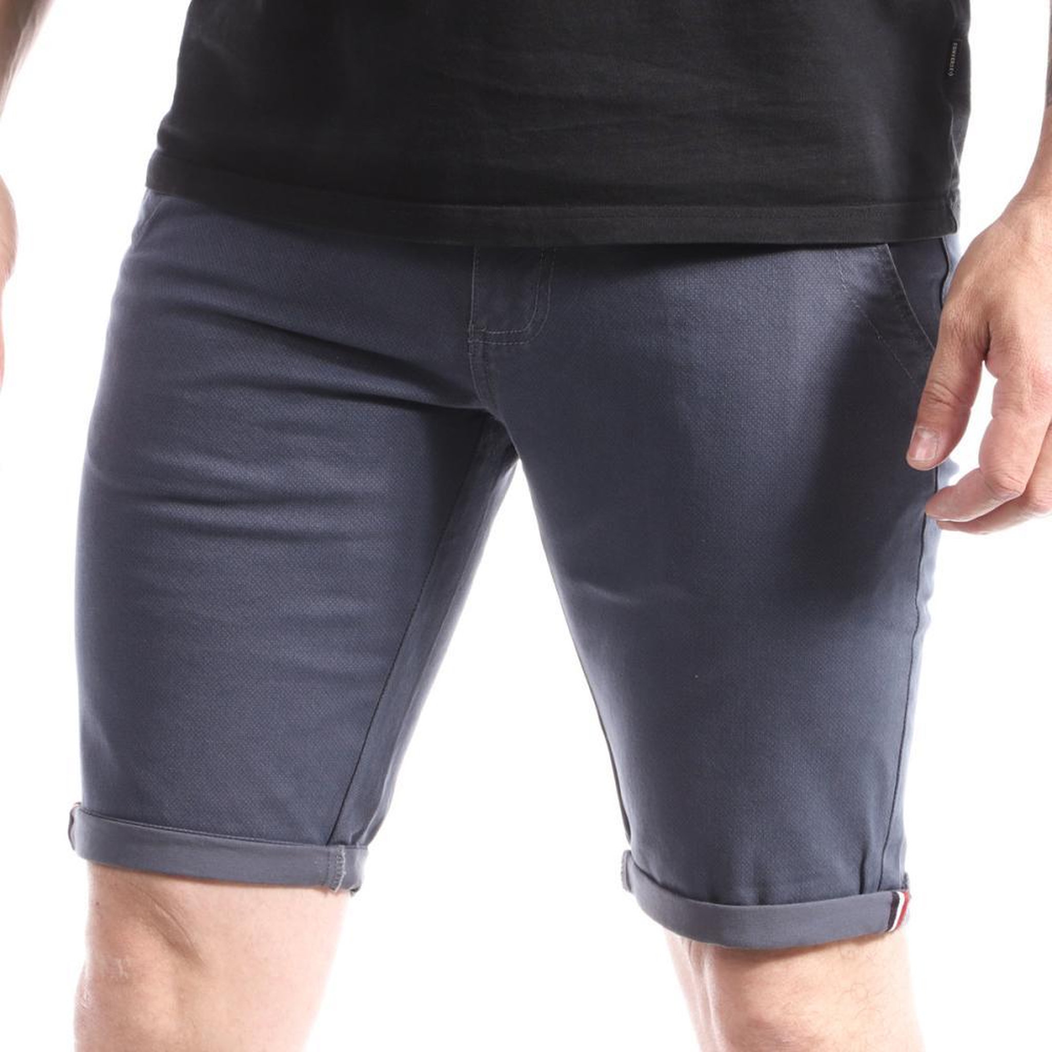 LA MAISON BLAGGIO Short marine homme la maison blaggio varen. Coloris disponibles : Bleu