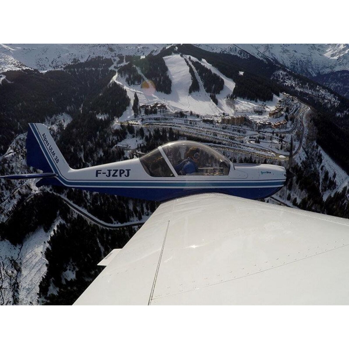 Smartbox Vol en ULM d'1h pour 2 personnes près de Grenoble - Coffret Cadeau Sport & Aventure