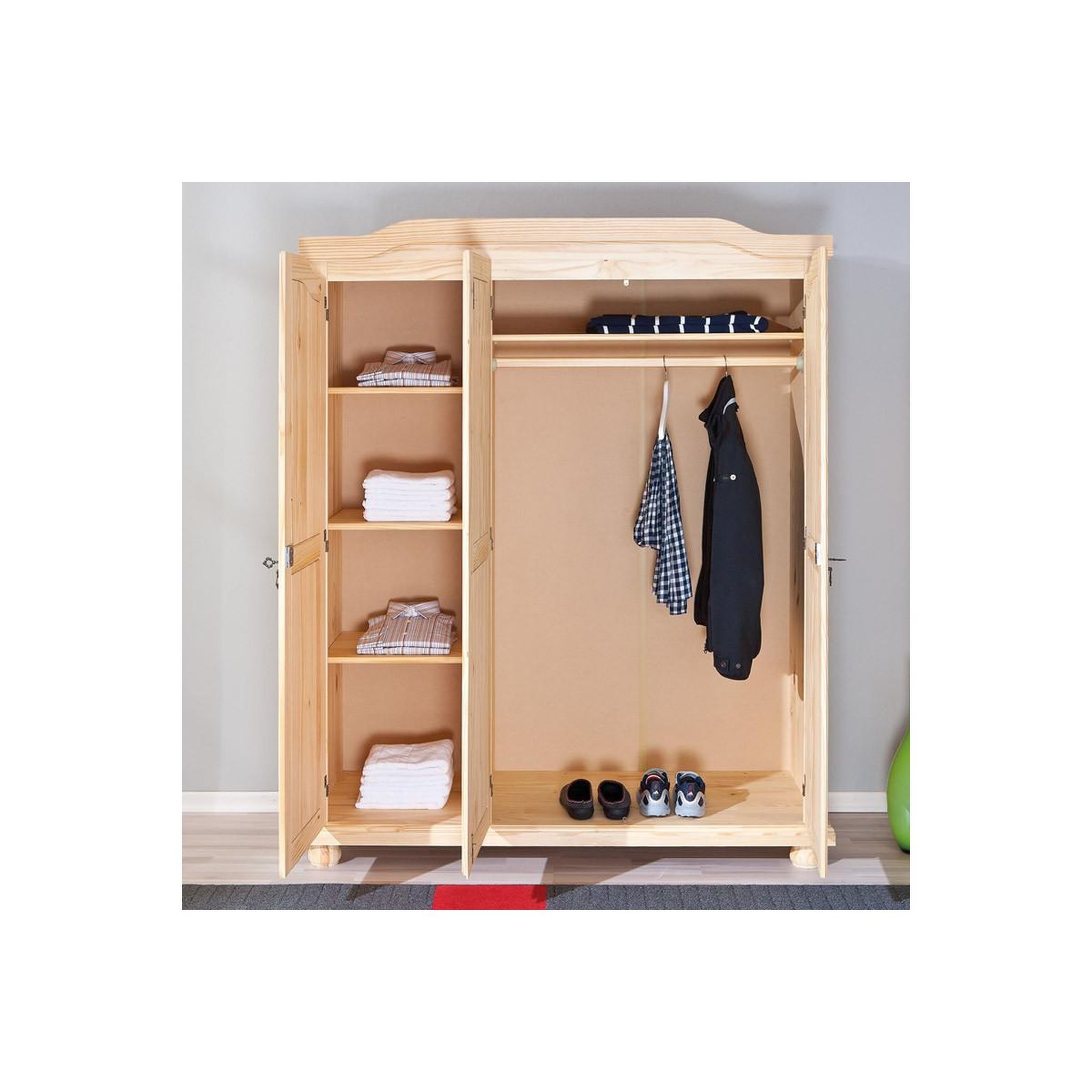 Voir la diapositive 4 : INTERLINK Armoire BERN